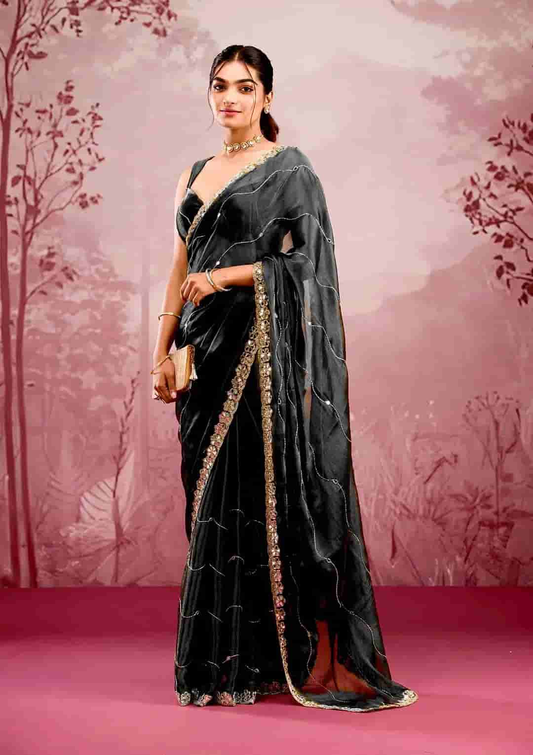 Buy Party wear saree in Surat for 1350 - See photos and details