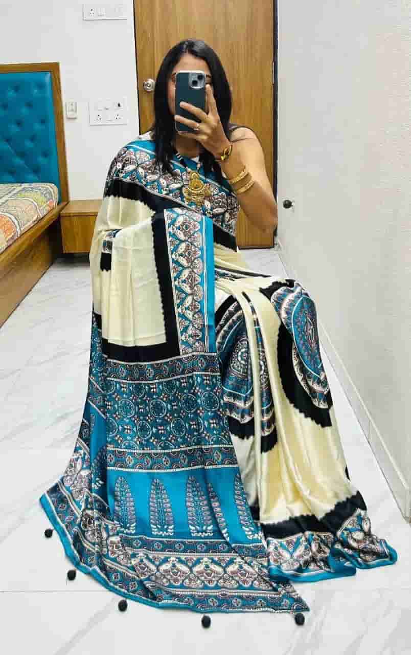 New Supar Premium Saree in Surat