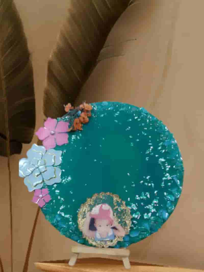 Resin handmade customised photo frame in Ahmedabad