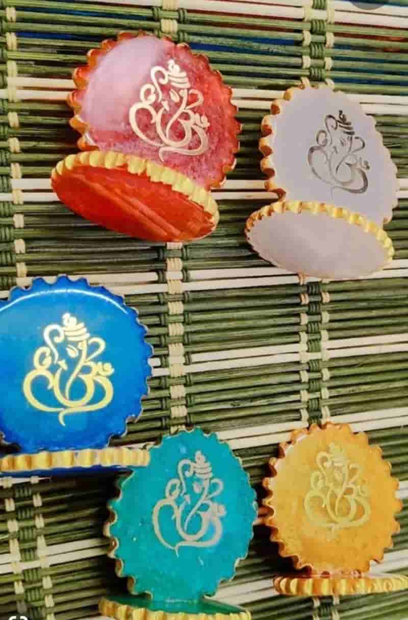 Buy Resin Handmade Ganesha Decor in Ahmedabad for 300 - See photos and details