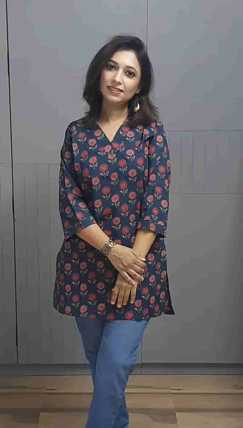 Buy Cotton Cambric Tunics for Women – Summer Collection in undefined | Reseller Bazzar