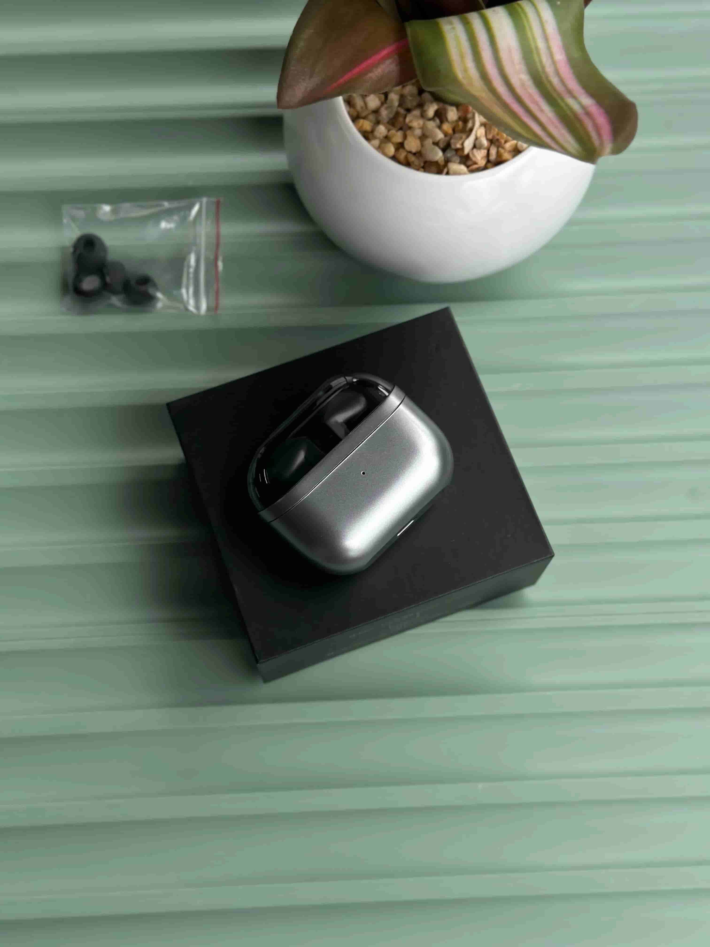 Buy Samsung galaxy buds3 pro in Junagadh for 599 - See photos and details