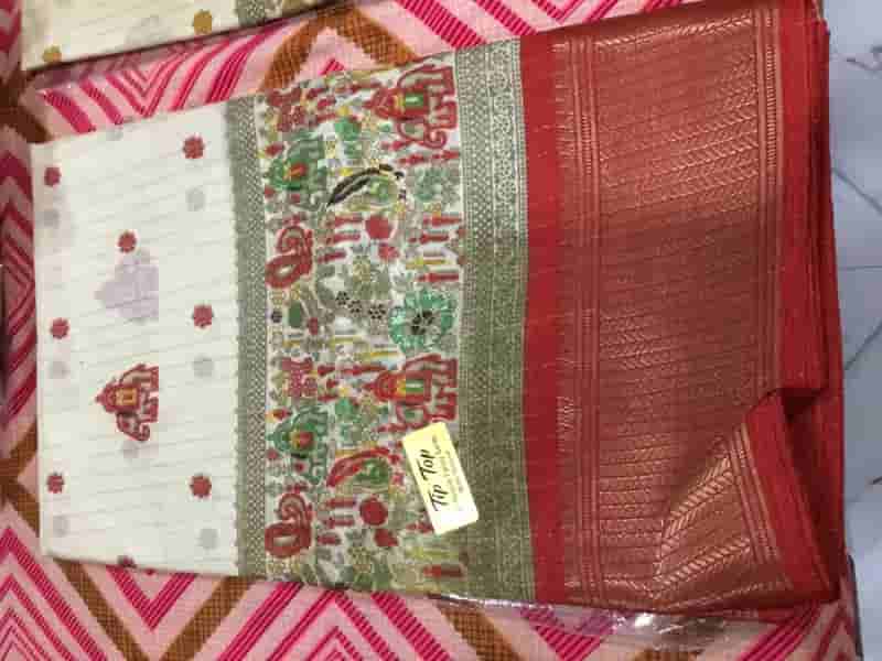 Fancy vertical zari lines saree in Hyderabad