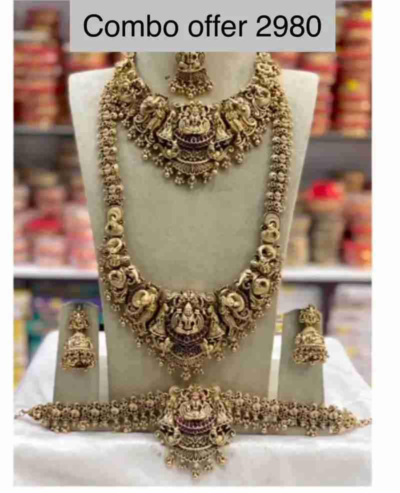 Long and short necksets in Hyderabad