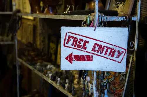 How Reseller Bazaar Free Marketing Helps Small Business Owners