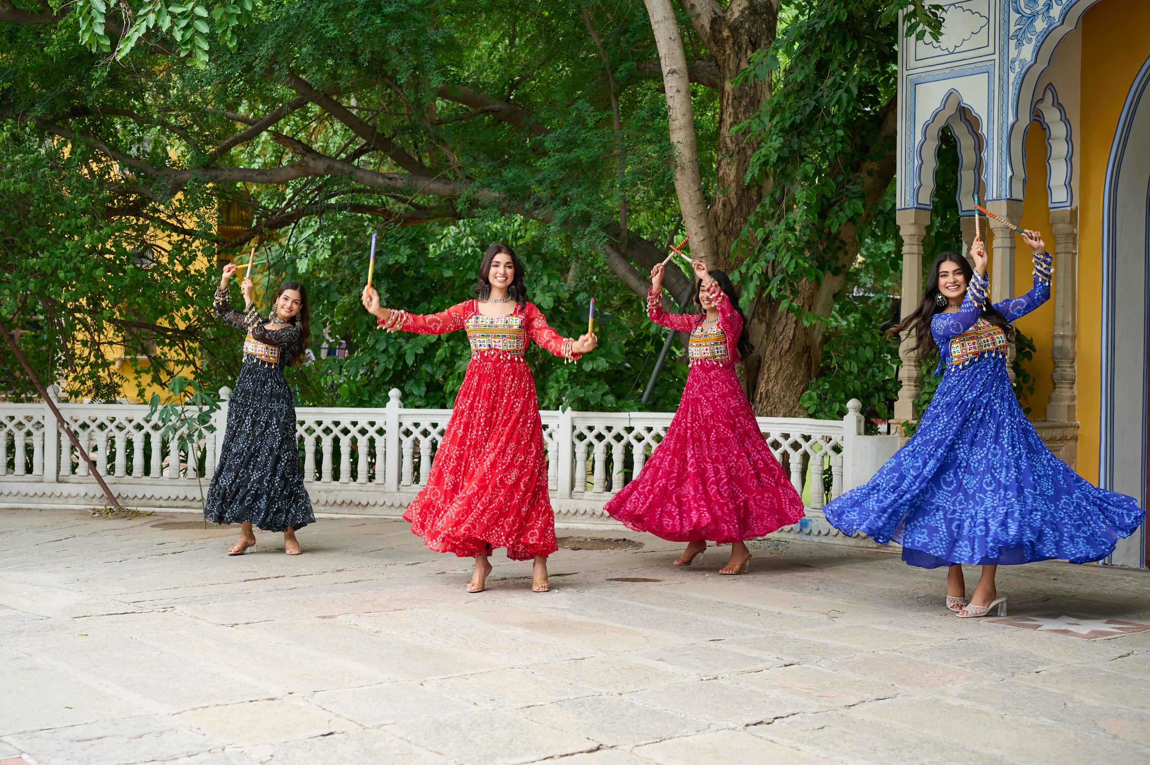 Bandhani Print Work Navratri outfits - Image 25 in Surat