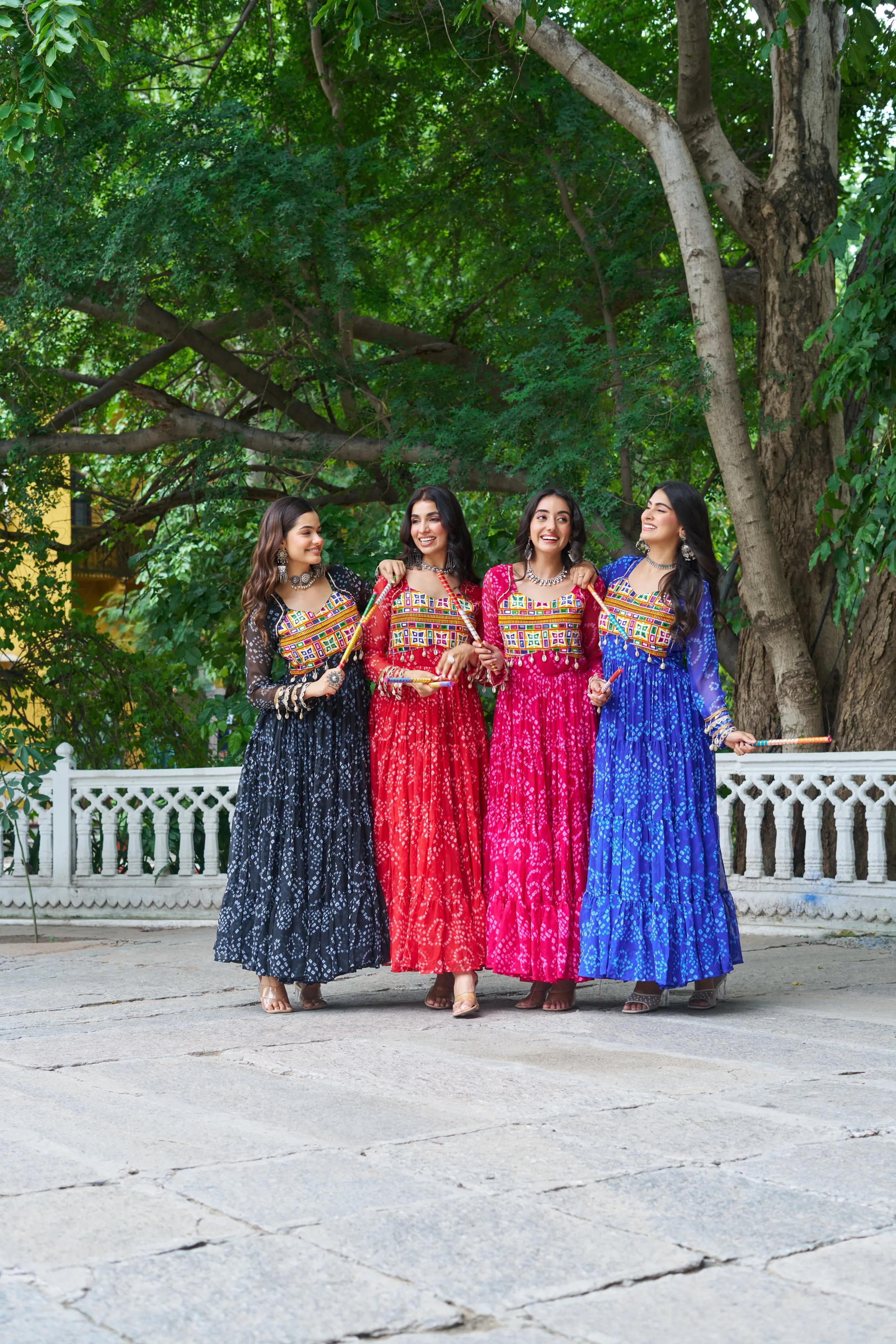 Bandhani Print Work Navratri outfits - Image 31 in Surat