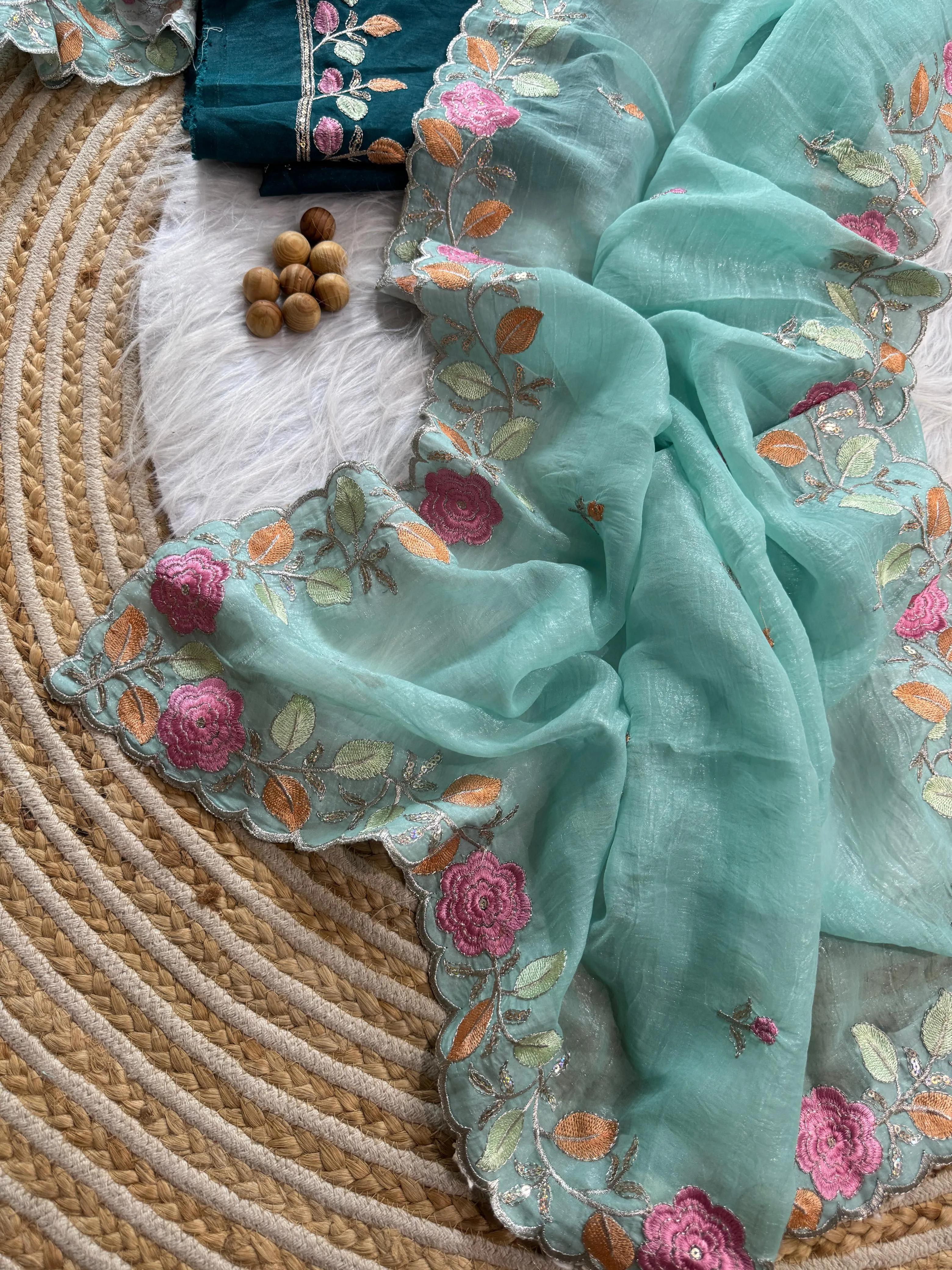 Dual Tone Silk Saree - Image 12 in Surat