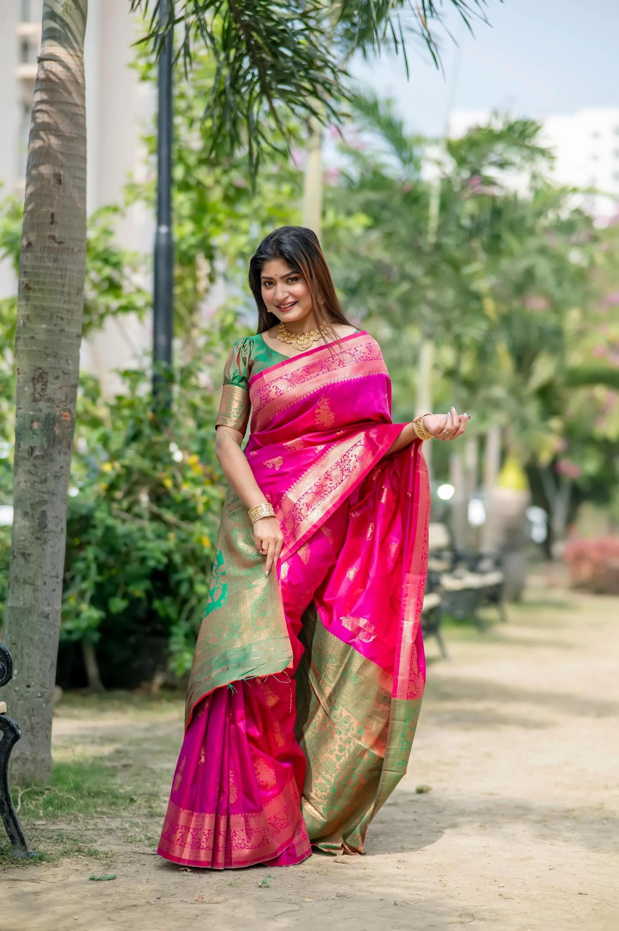 Premium Banarasi Saree - Image 17 in Surat