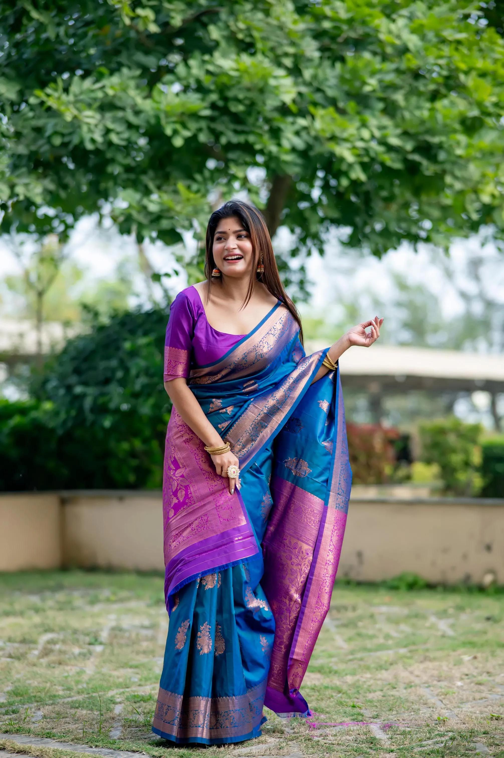 Premium Banarasi Saree - Image 16 in Surat