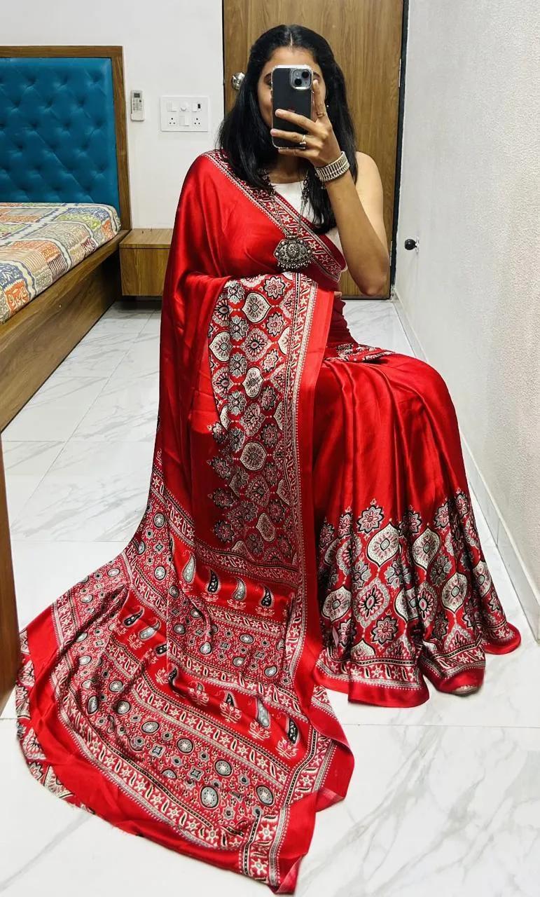 Semi Gajji Silk Saree with Ajrakh Bandhej Print Work - Image 6 in Surat
