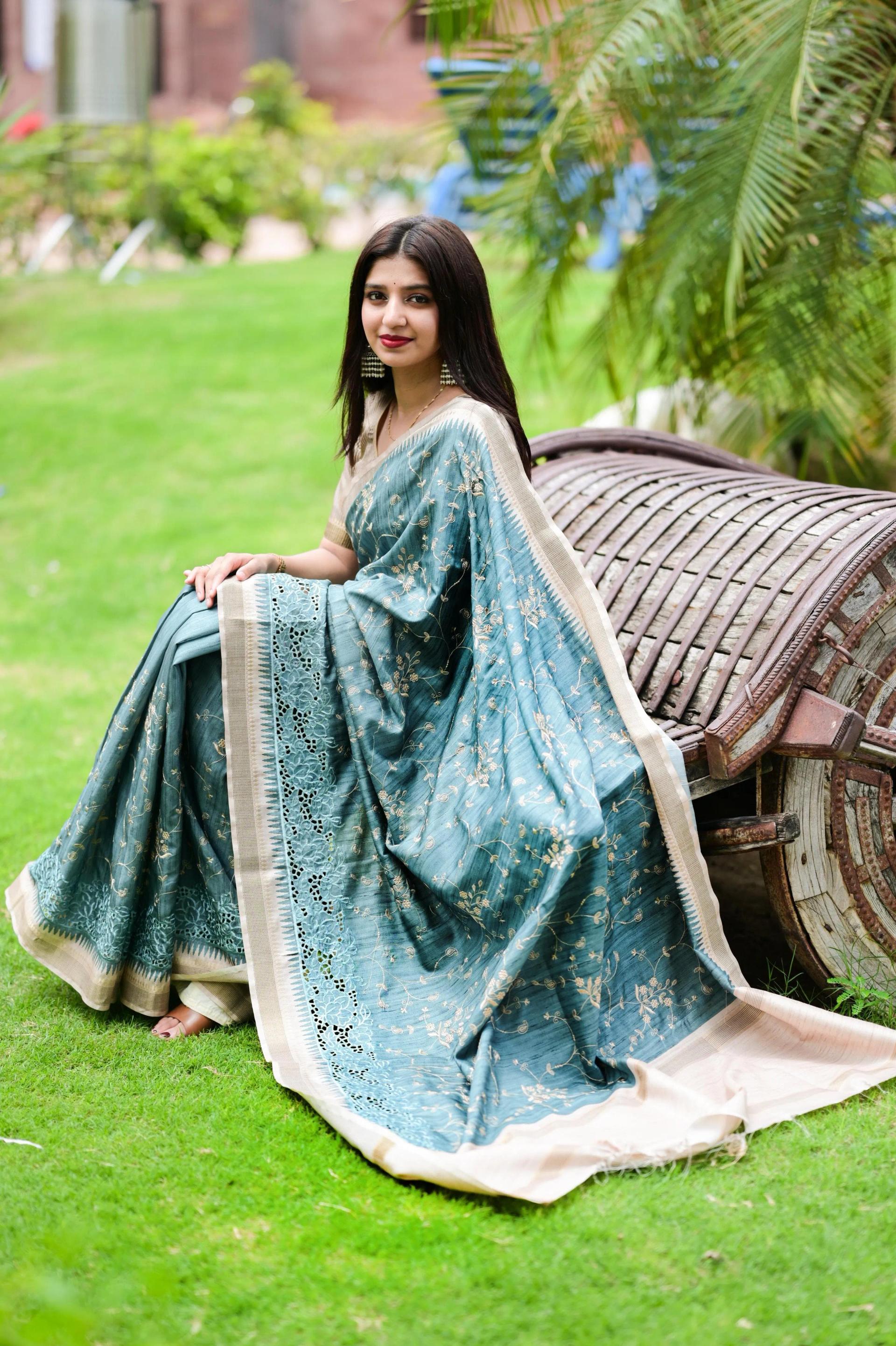 Soft Tusser Cotton Saree with Thread Embroidery Work - Image 2 in Surat