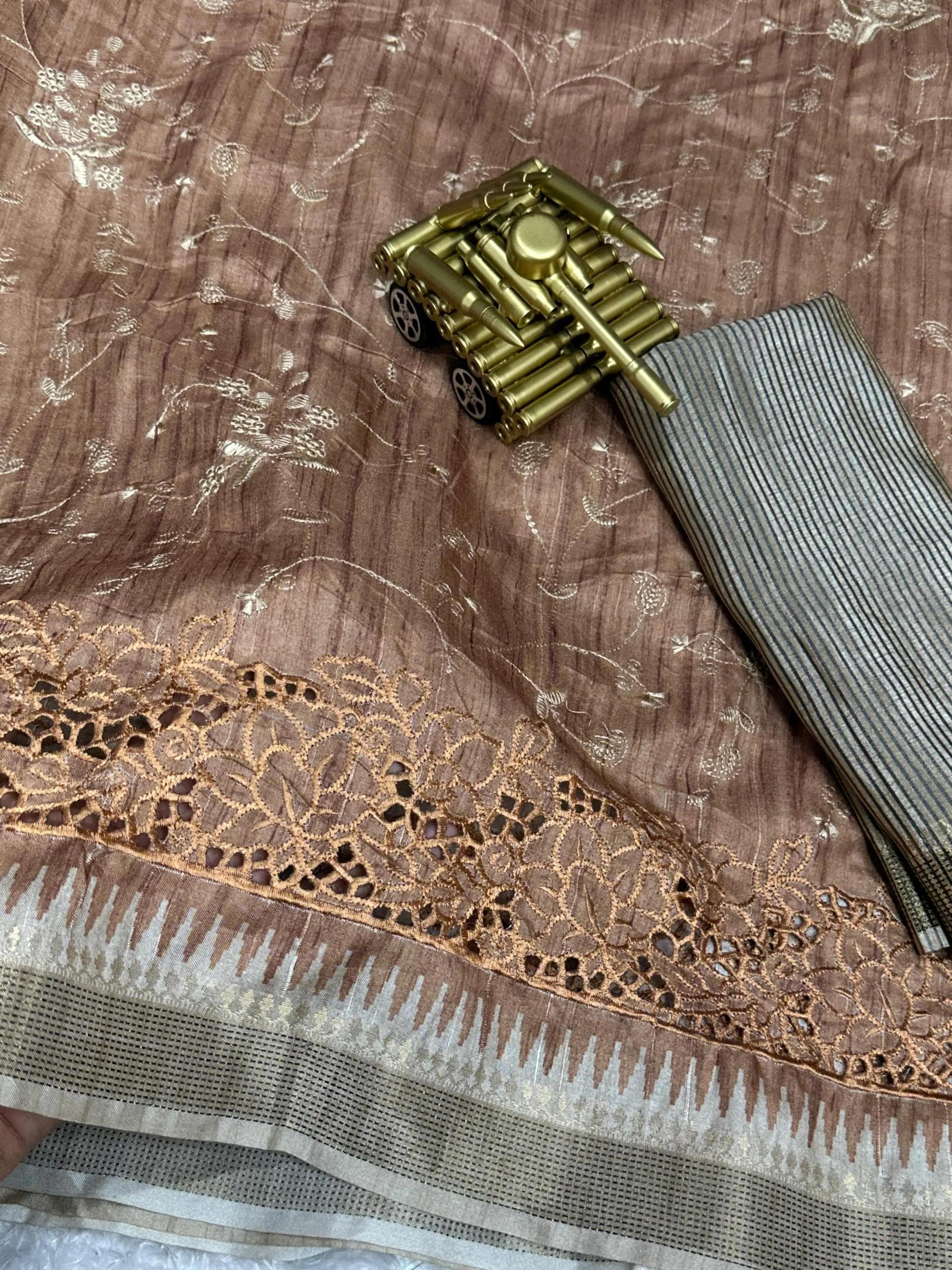 Soft Tusser Cotton Saree with Thread Embroidery Work - Image 18 in Surat