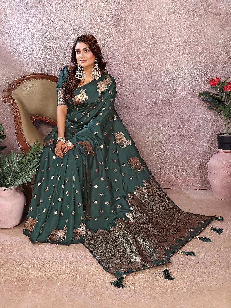 Pure Banarasi Silk Saree with Soft Gala Weaving Work - Image 10 in Surat