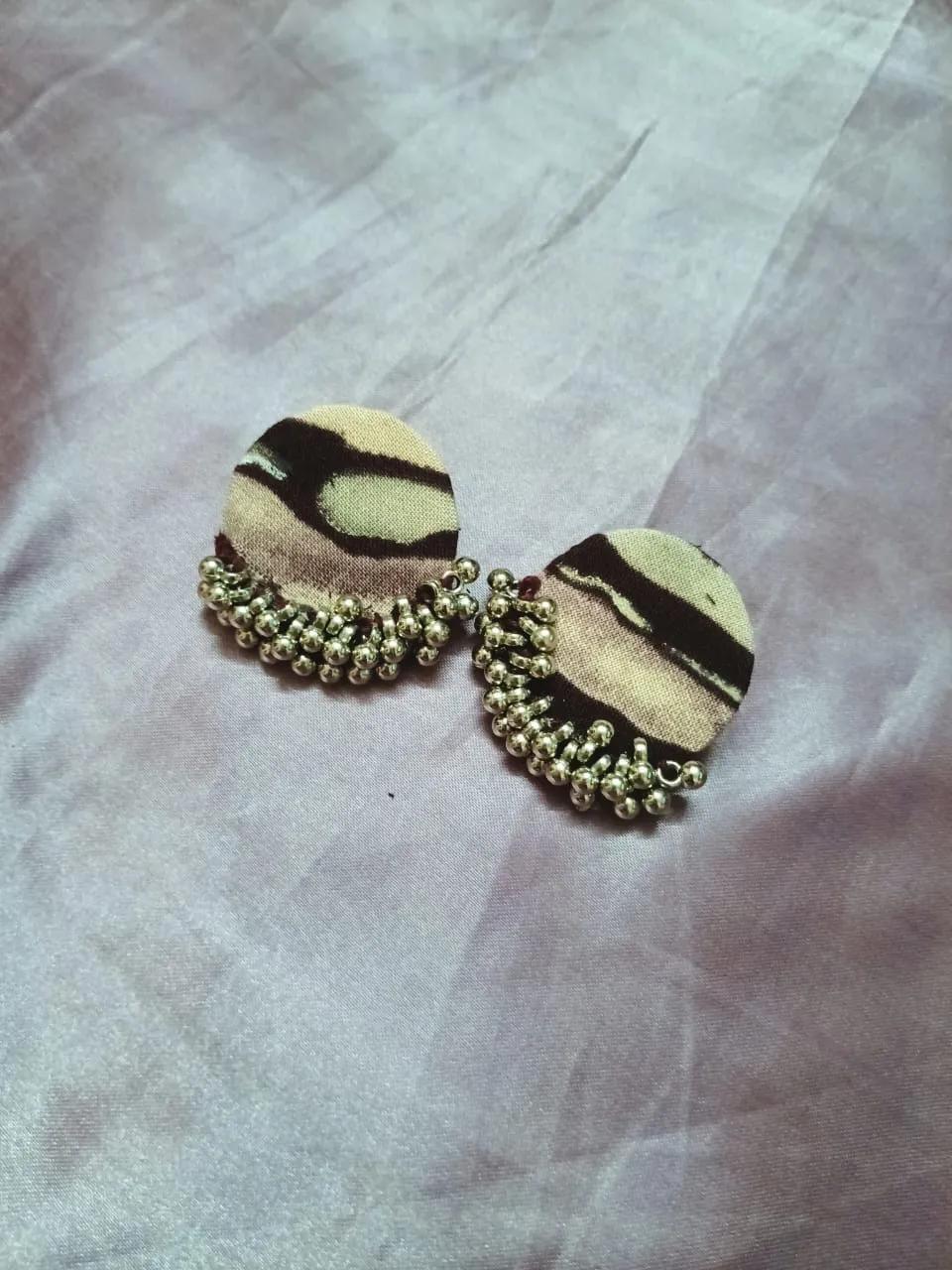 Lightweight Premium Fabric Earrings - Image 6 in Mumbai