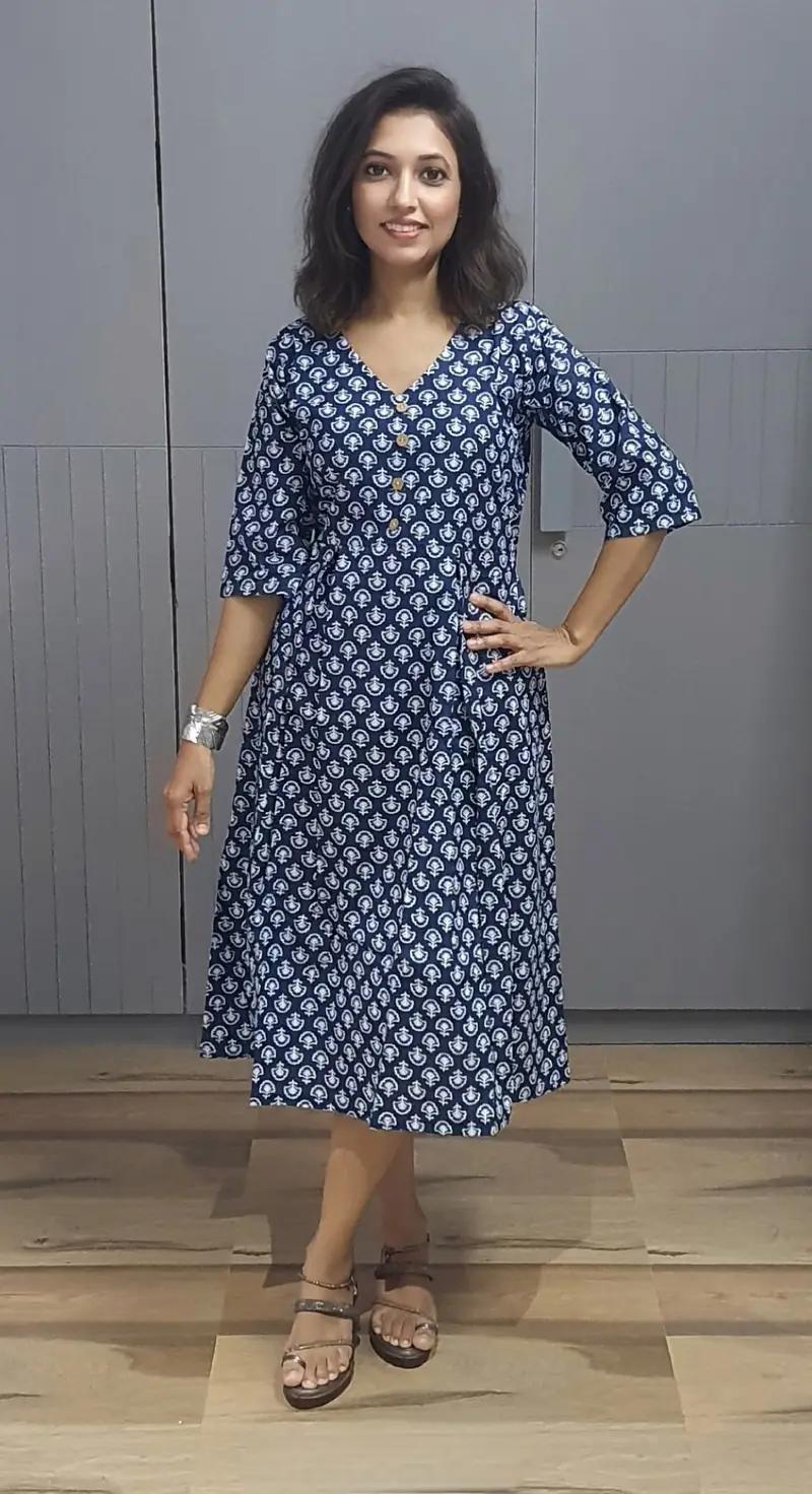 Pure Cotton A-Line One Piece Dress for Women - Casual - Image 9 in Surat