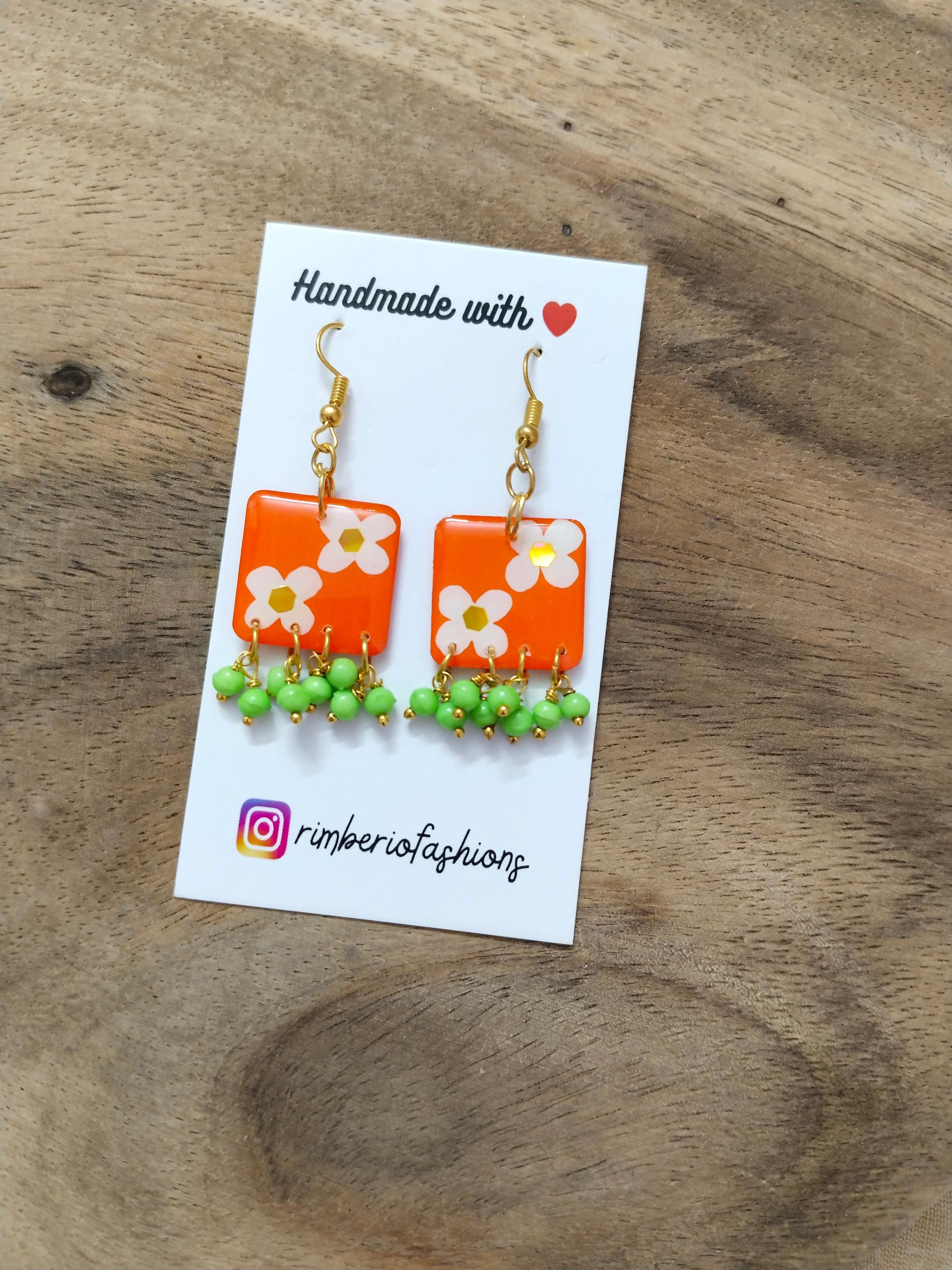 Handmade Resin Floral Earrings - Lightweight Hypoallergenic - Image 9 in Mumbai