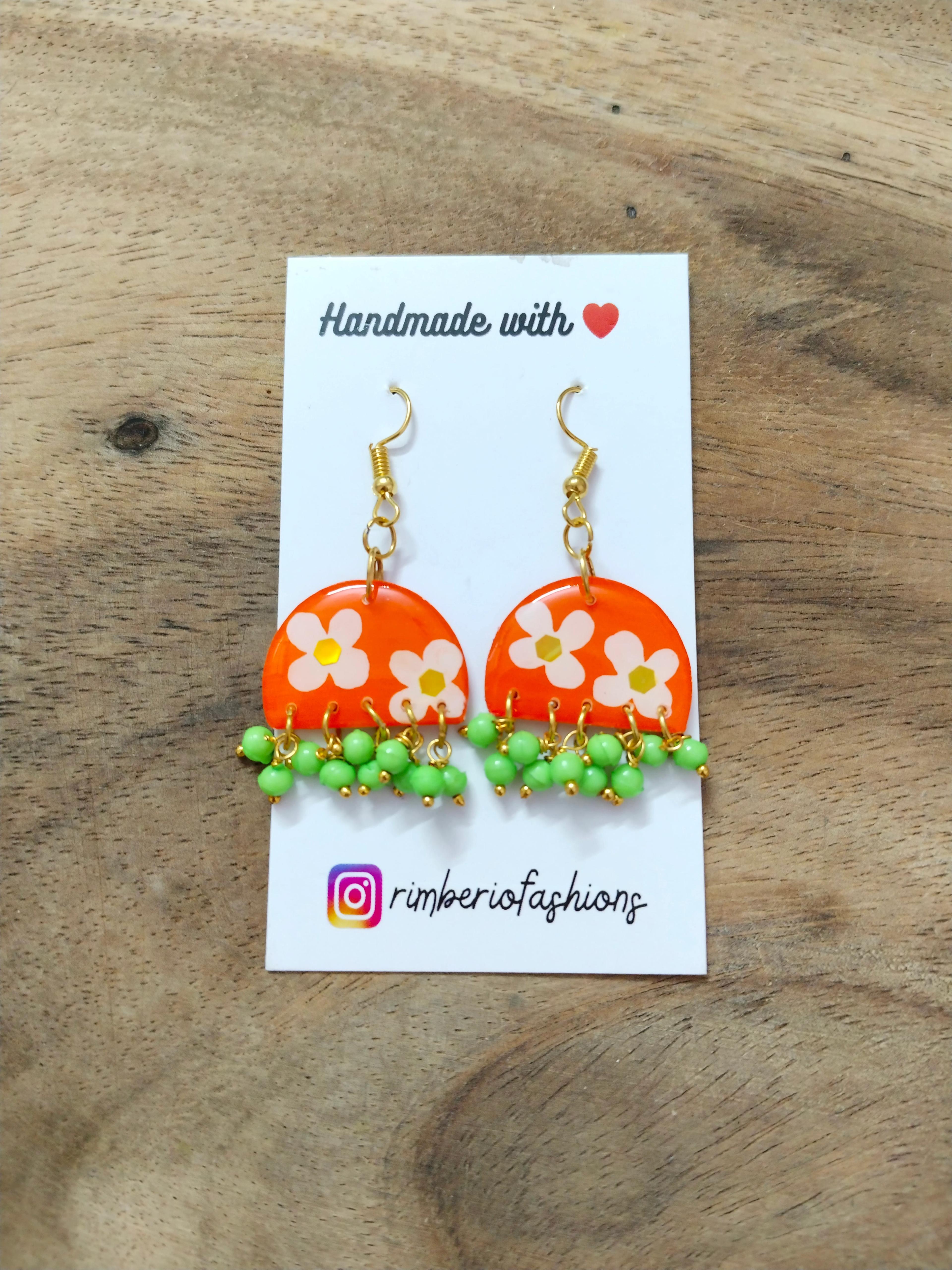 Handmade Resin Floral Earrings - Image 7 in Mumbai