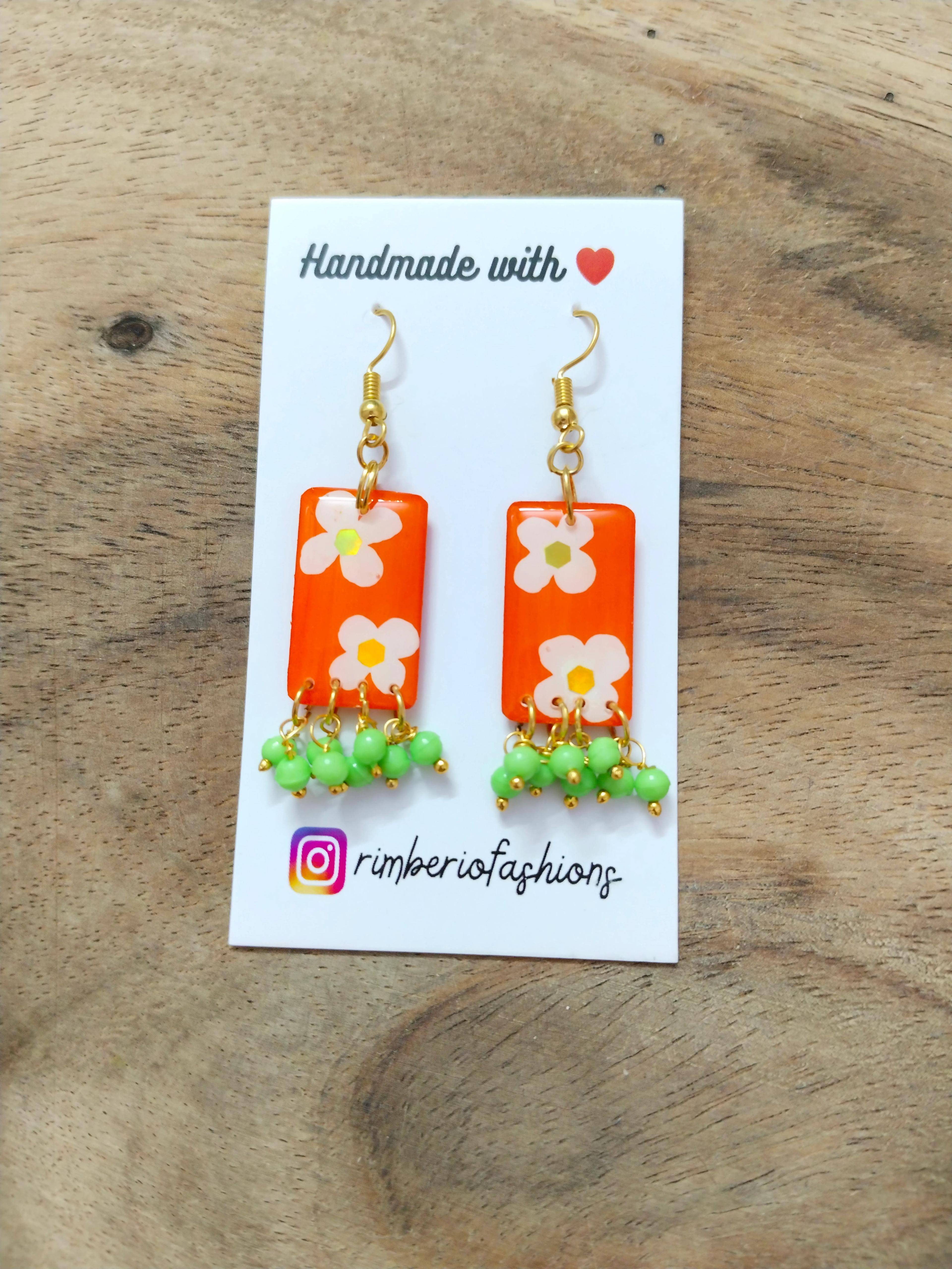 Handmade Resin Floral Earrings - Image 8 in Mumbai