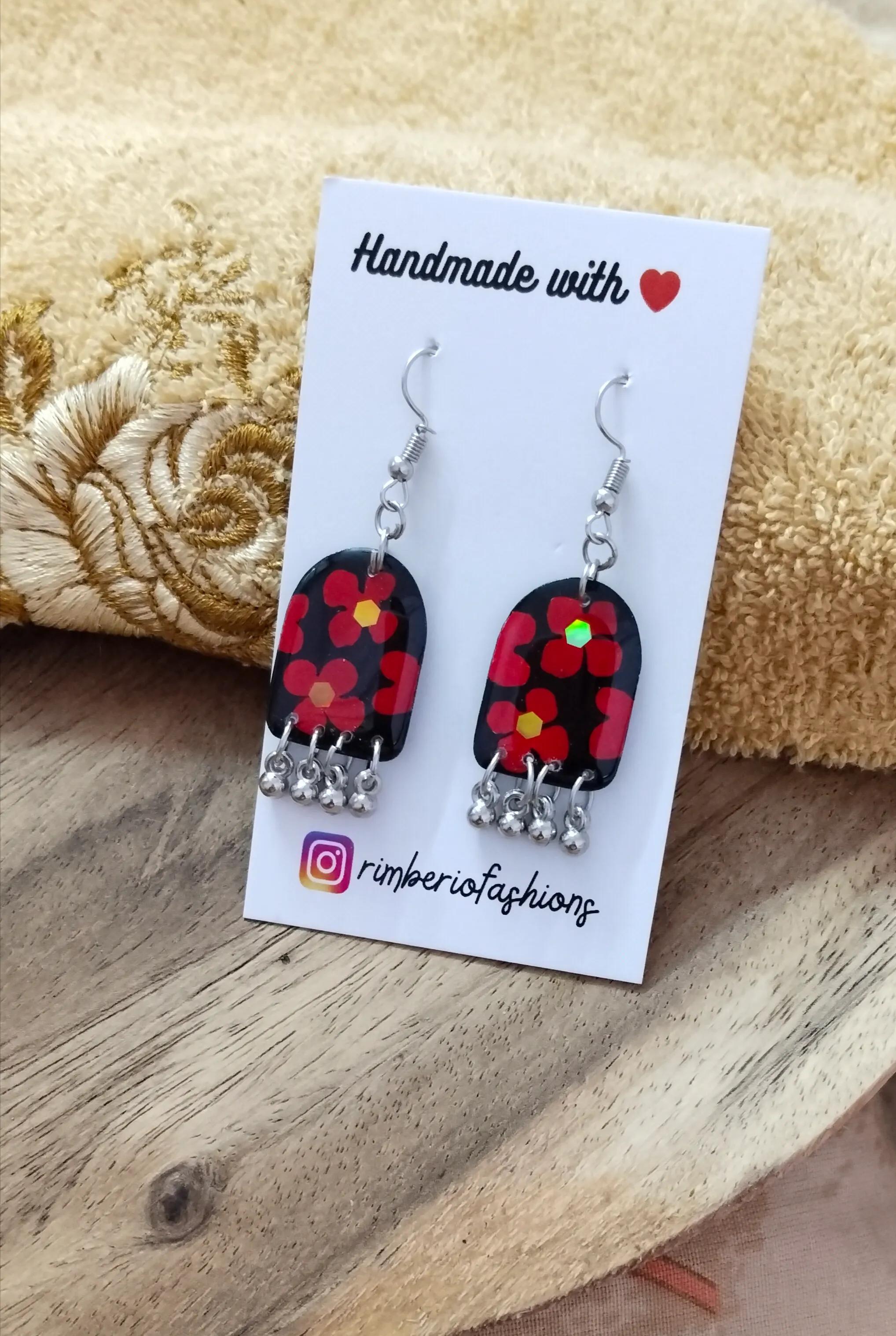 Handmade Resin Floral Earrings - Image 3 in Mumbai