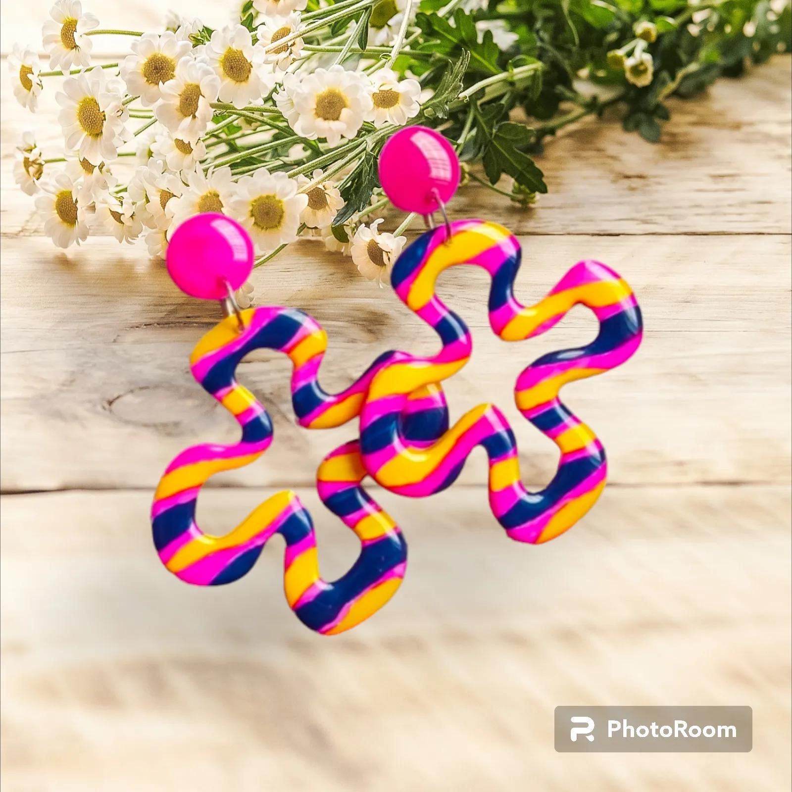Buy Western Style Daisy Earrings Handmade Floral for Women in Mumbai | Reseller Bazzar