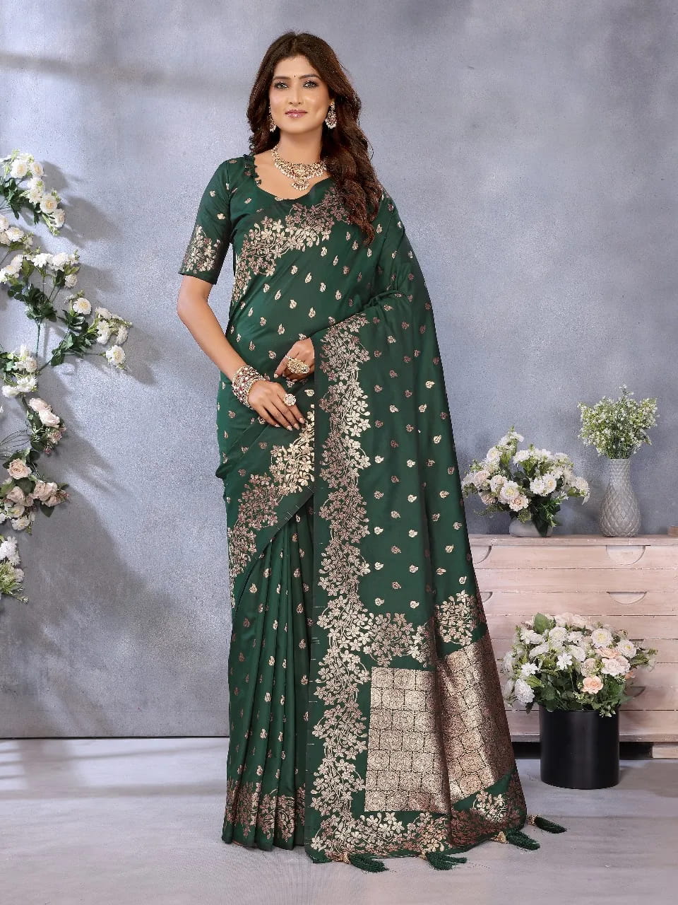 Buy Banarasi silk saree in Surat - Reseller Bazzar
