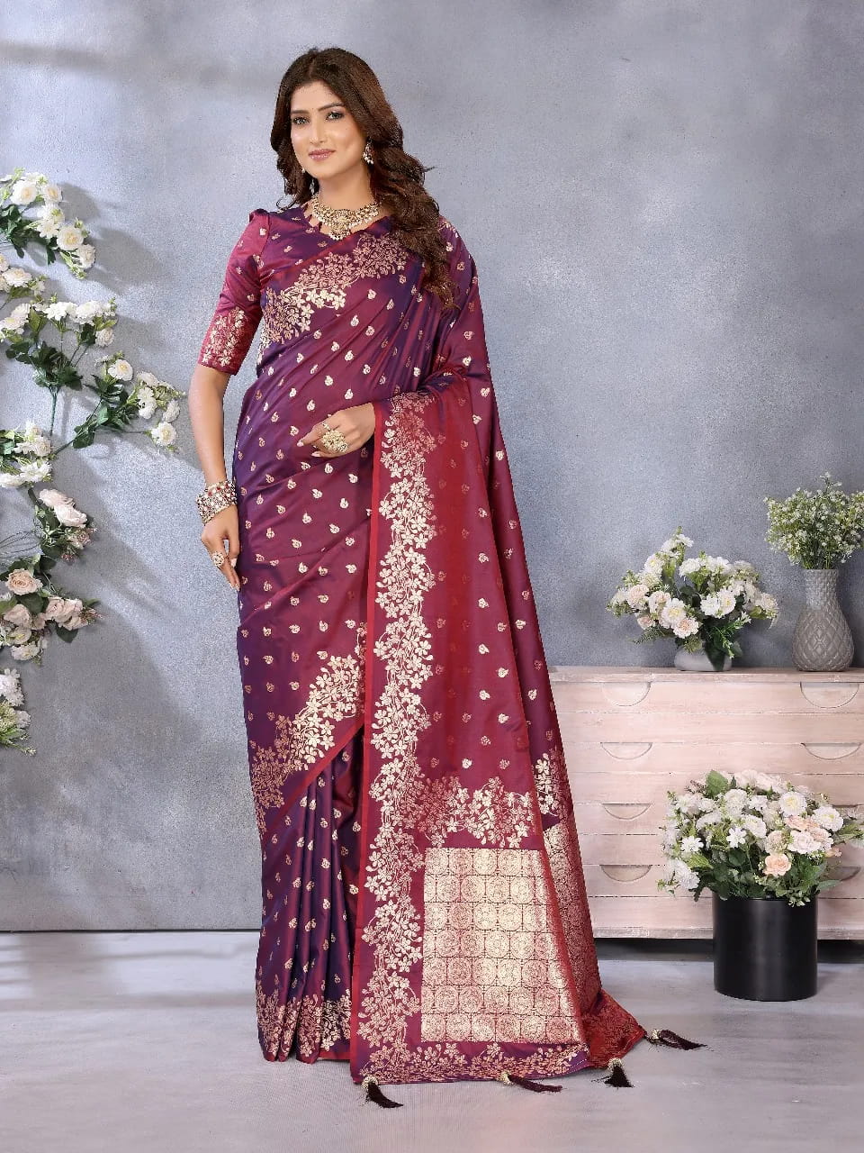 Buy Banarasi silk saree in Surat - Reseller Bazzar