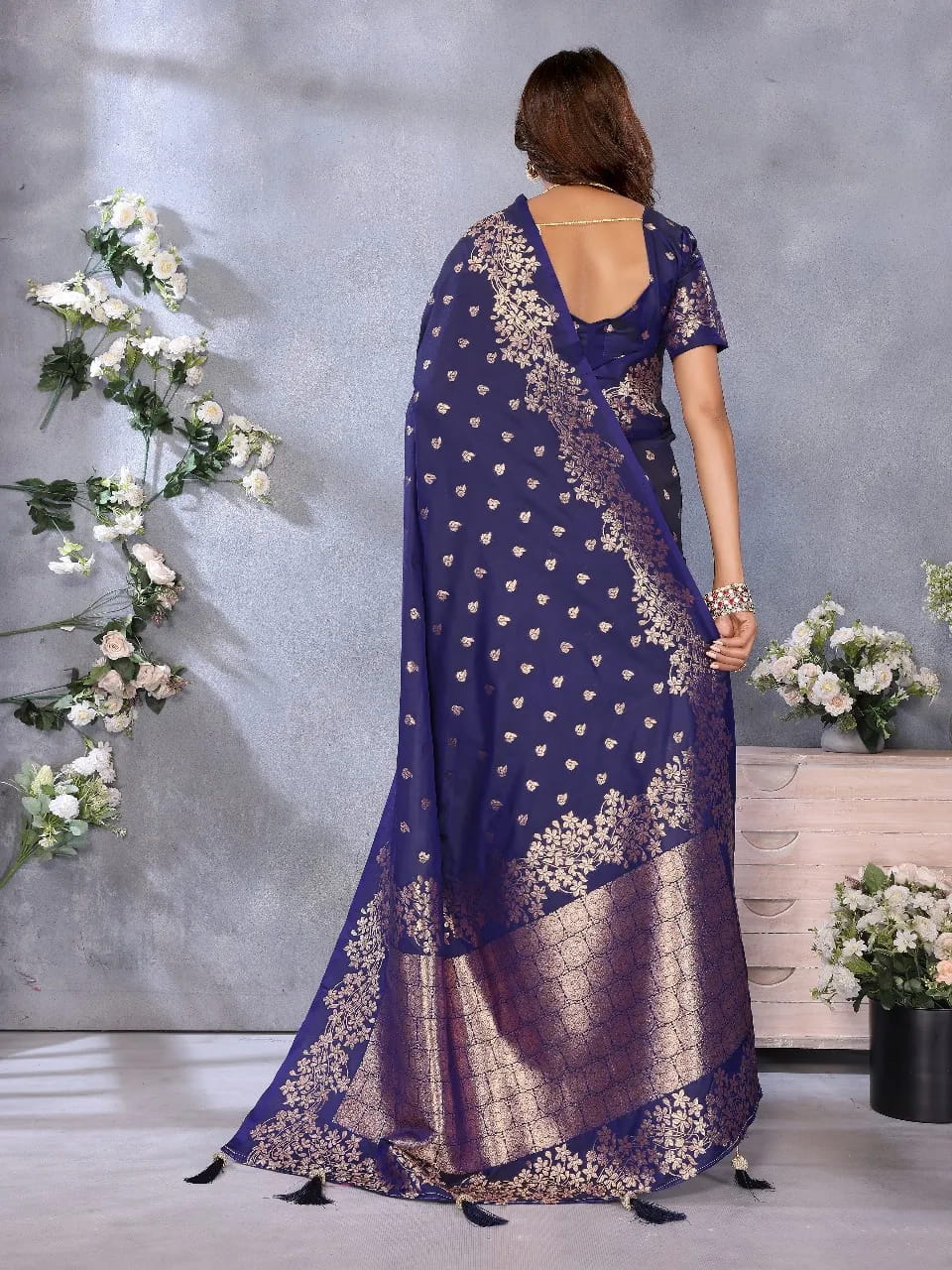 Buy Banarasi silk saree in Surat - Reseller Bazzar