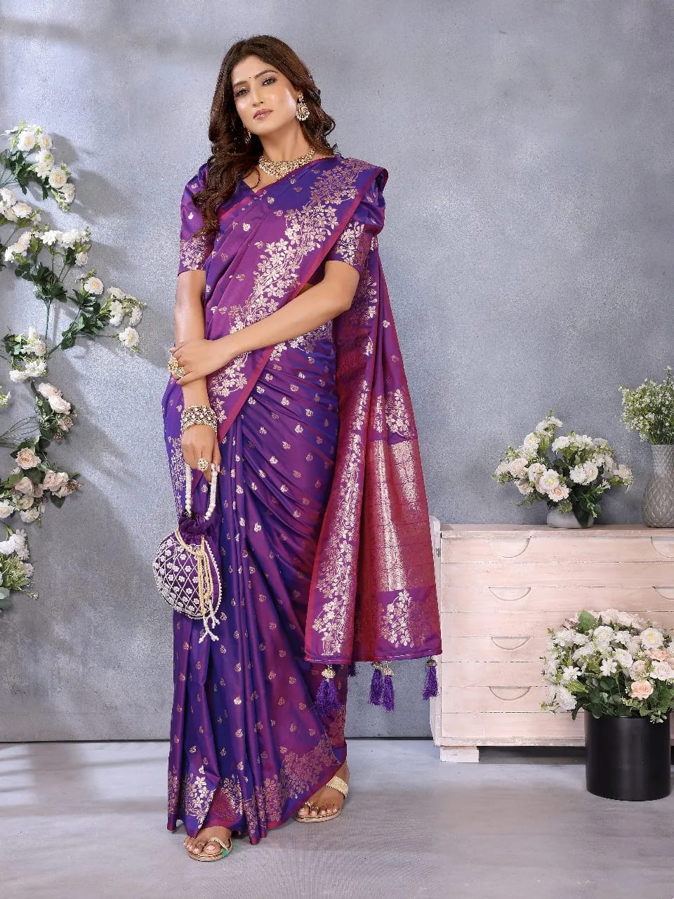 Buy Banarasi silk saree in Surat - Reseller Bazzar