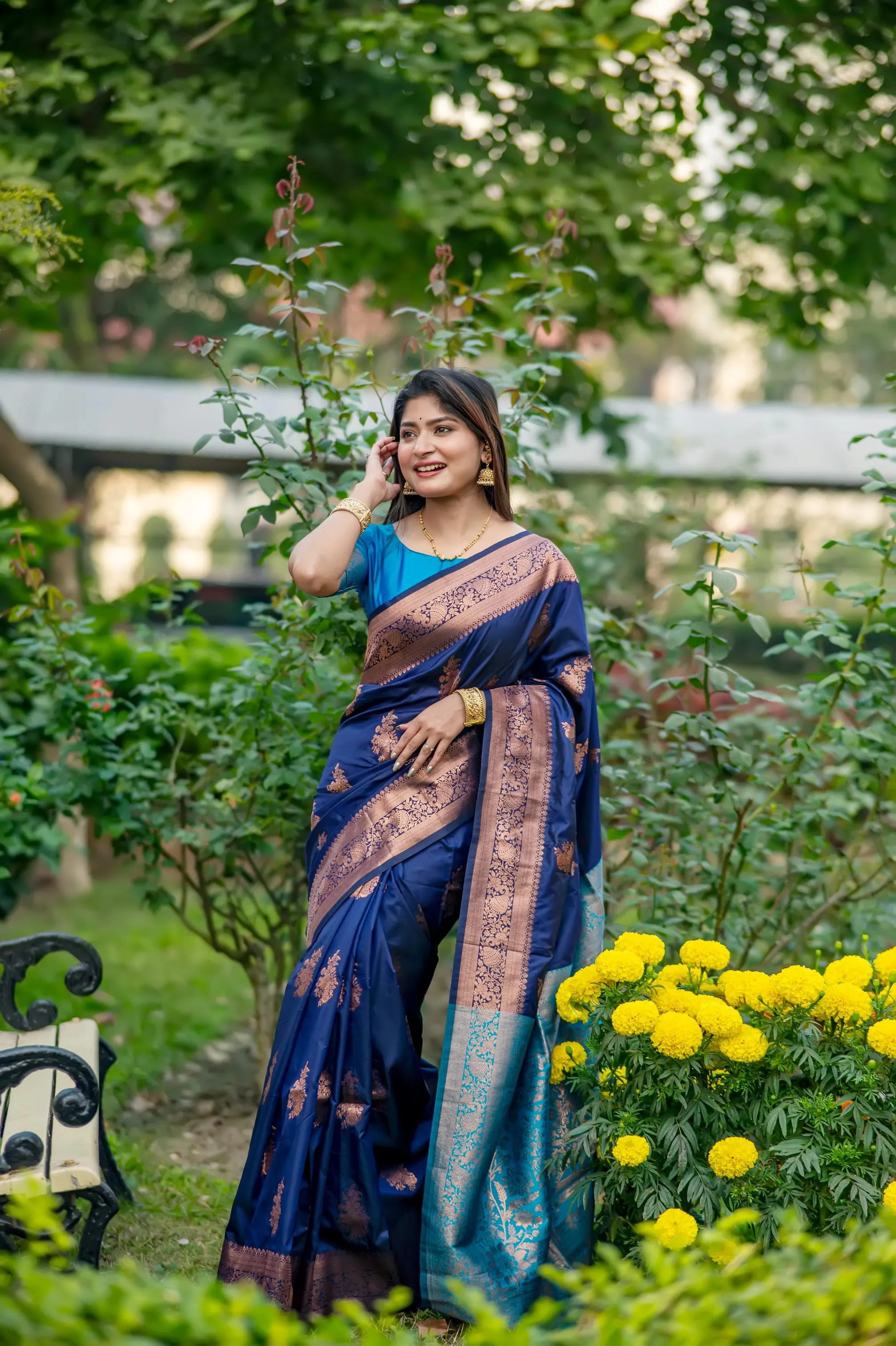 Buy Premium Banarasi Saree in Surat - Reseller Bazzar
