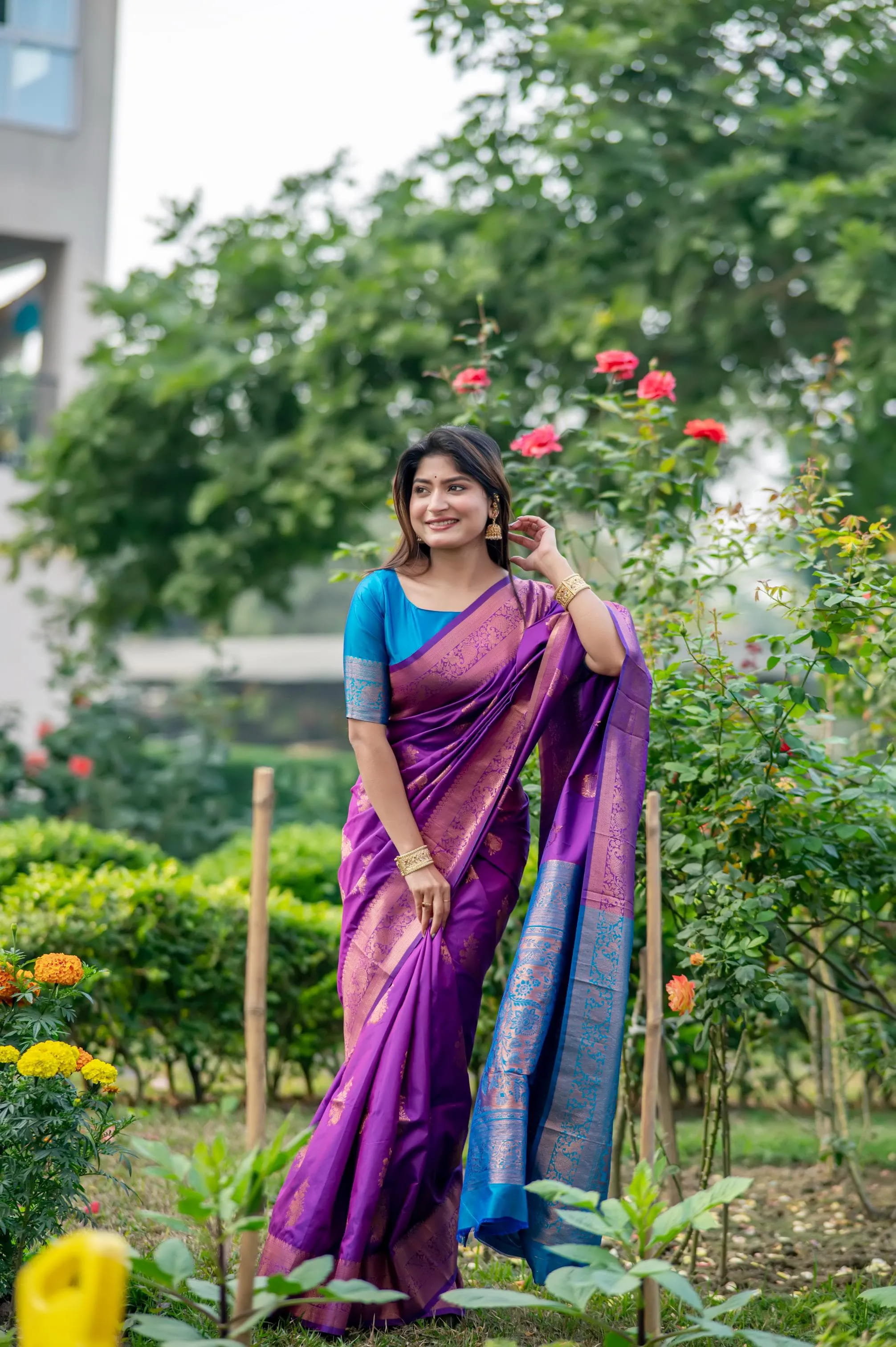 Buy Premium Banarasi Saree in Surat - Reseller Bazzar