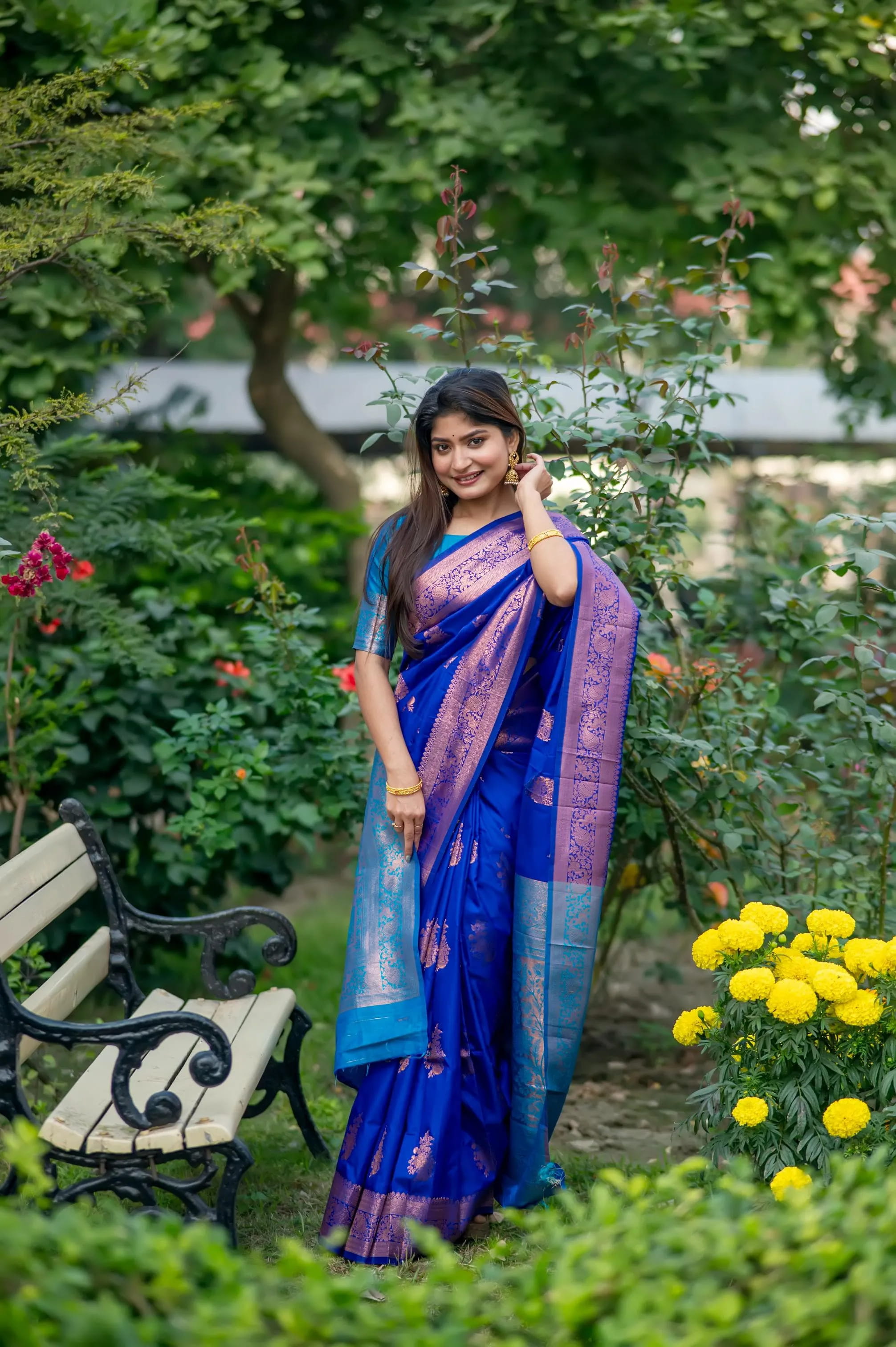 Buy Premium Banarasi Saree in Surat - Reseller Bazzar
