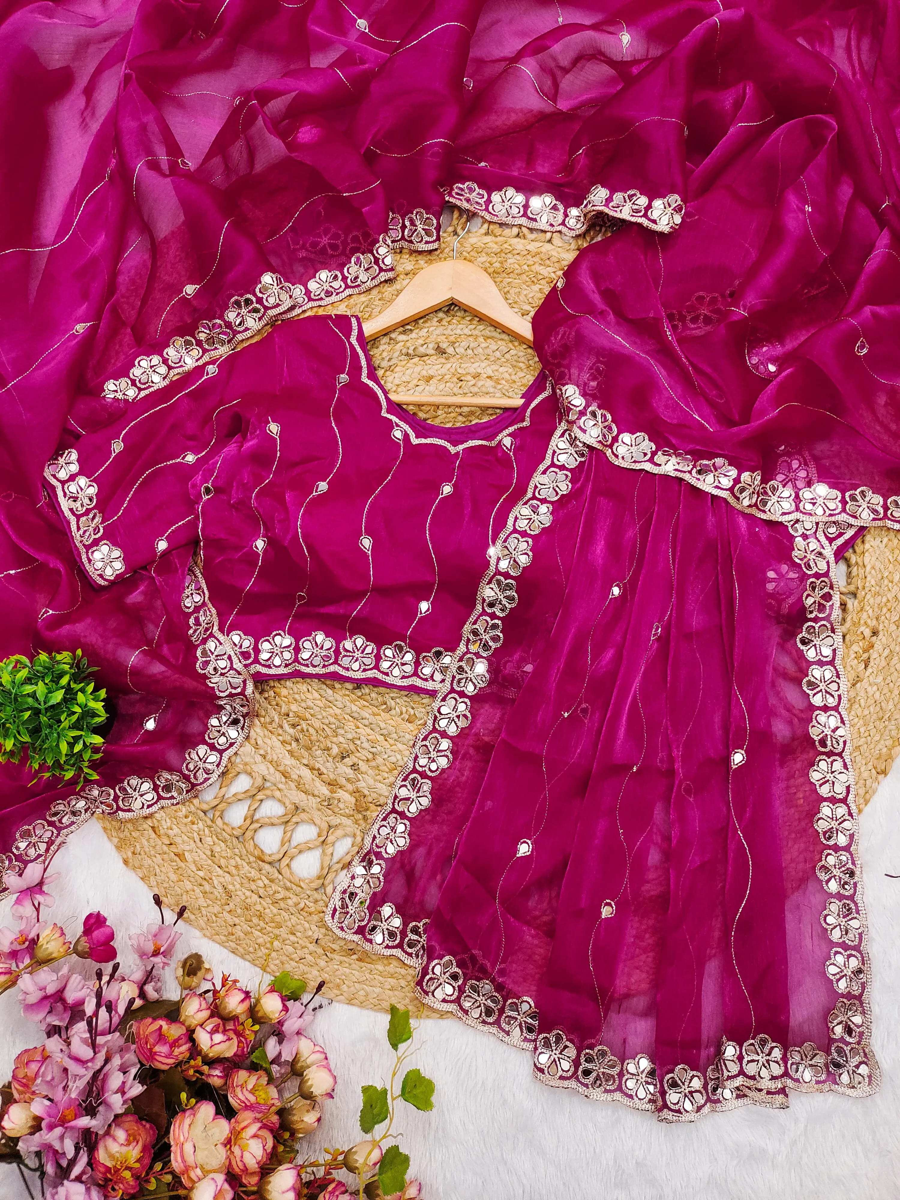 Buy Beautiful Party Wear Premium Saree in Surat - Reseller Bazzar