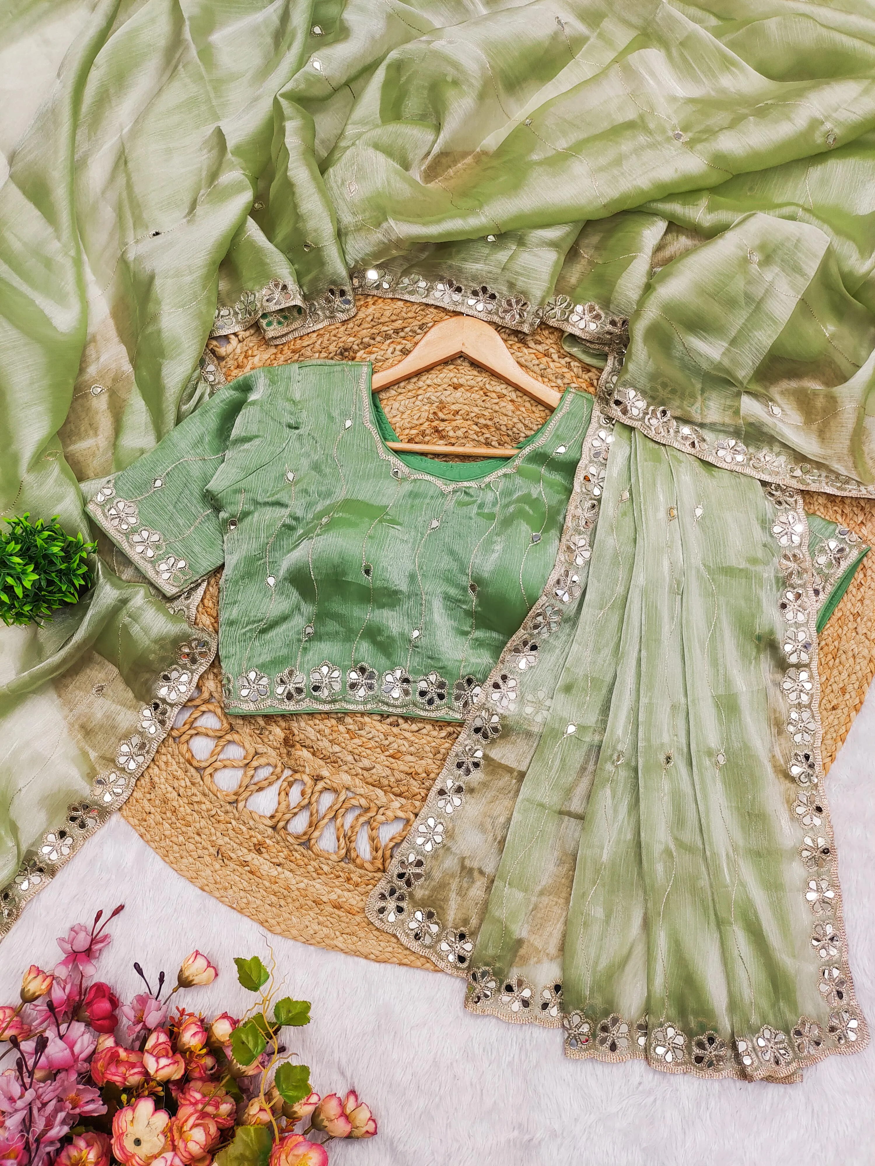 Buy Beautiful Party Wear Premium Saree in Surat - Reseller Bazzar