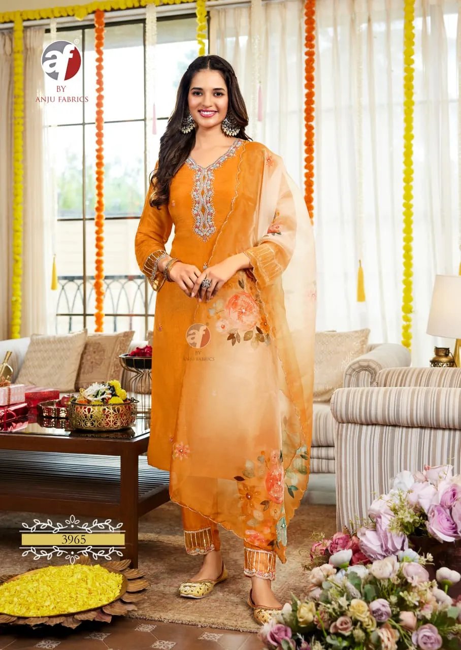 Kurti Pant with Dupatta Salwar Suit Set for Festive Wear in Surat