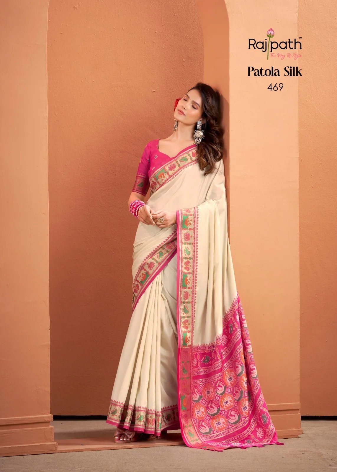 Silk Saree with Patola Weaving Pallu and Contrast Blouse in Surat