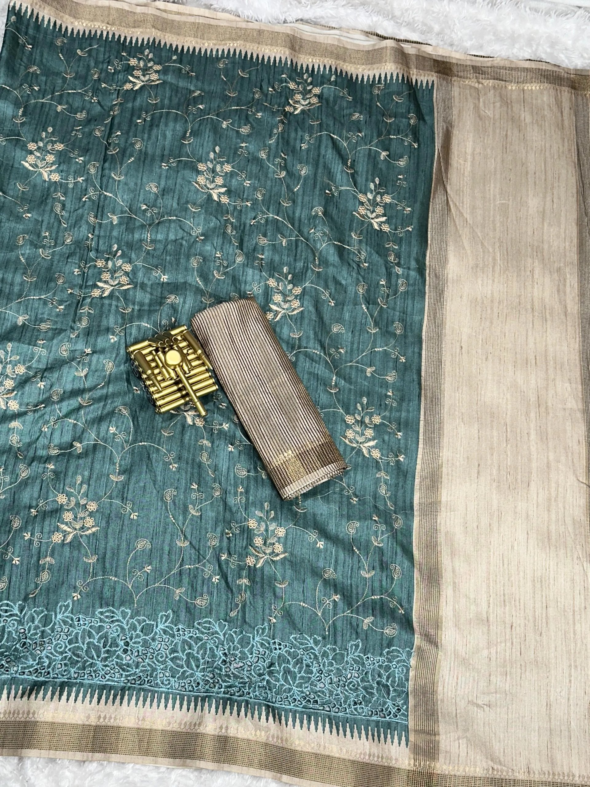 Soft Tusser Cotton Saree with Thread Embroidery Work in Surat