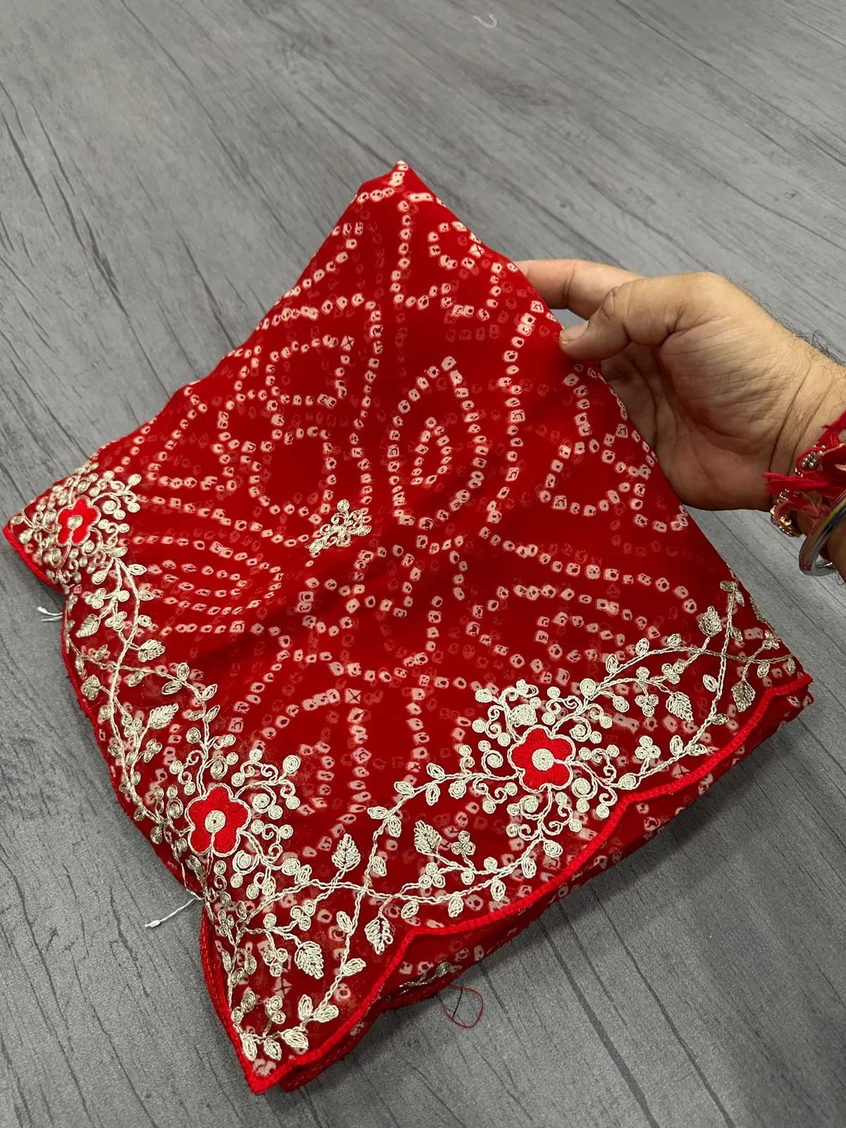 Traditional Bandhani Saree in Surat