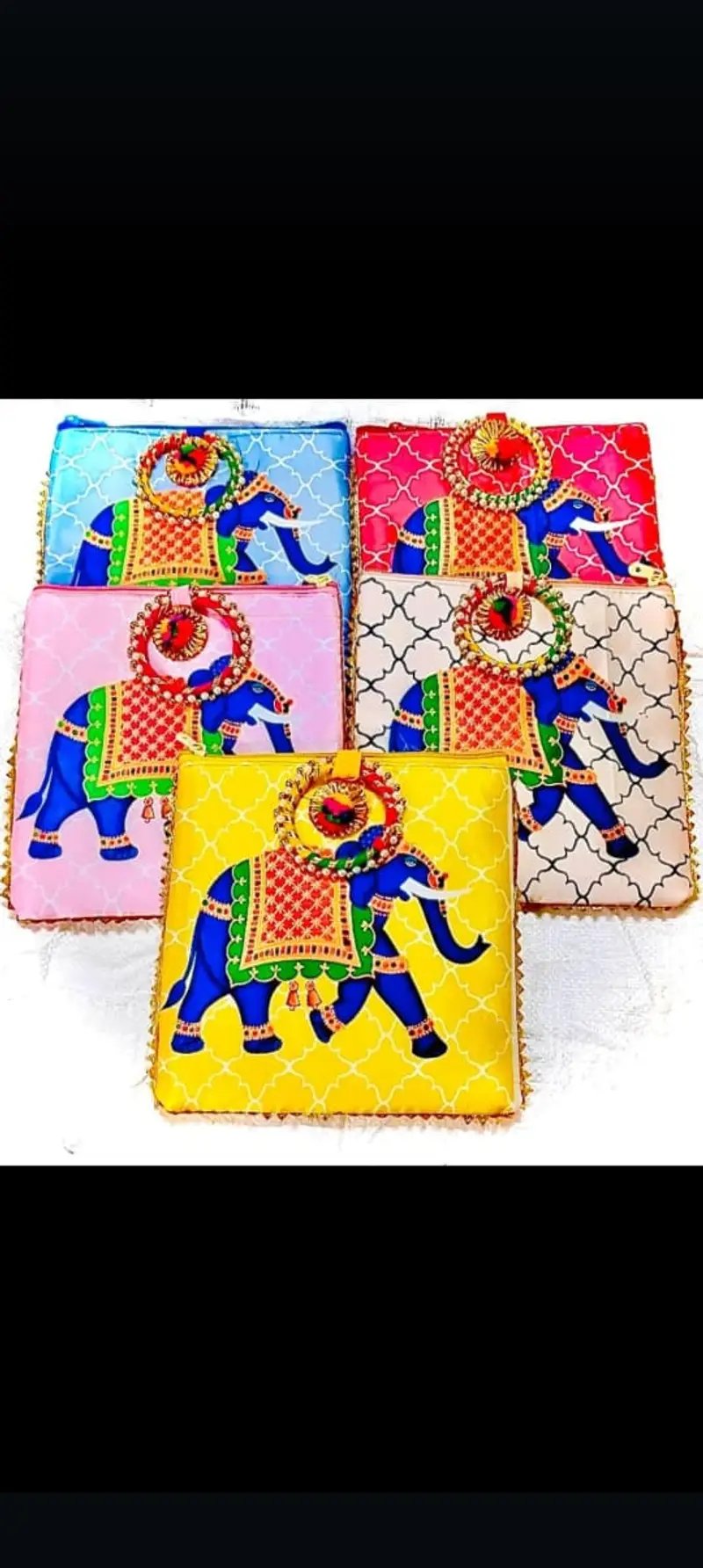 Gift Items and Gift Collection in Junagadh