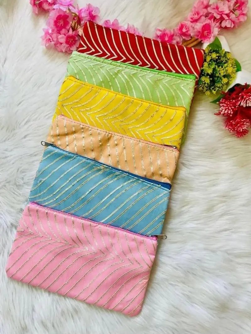 Gift Items and Gift Collection in Junagadh