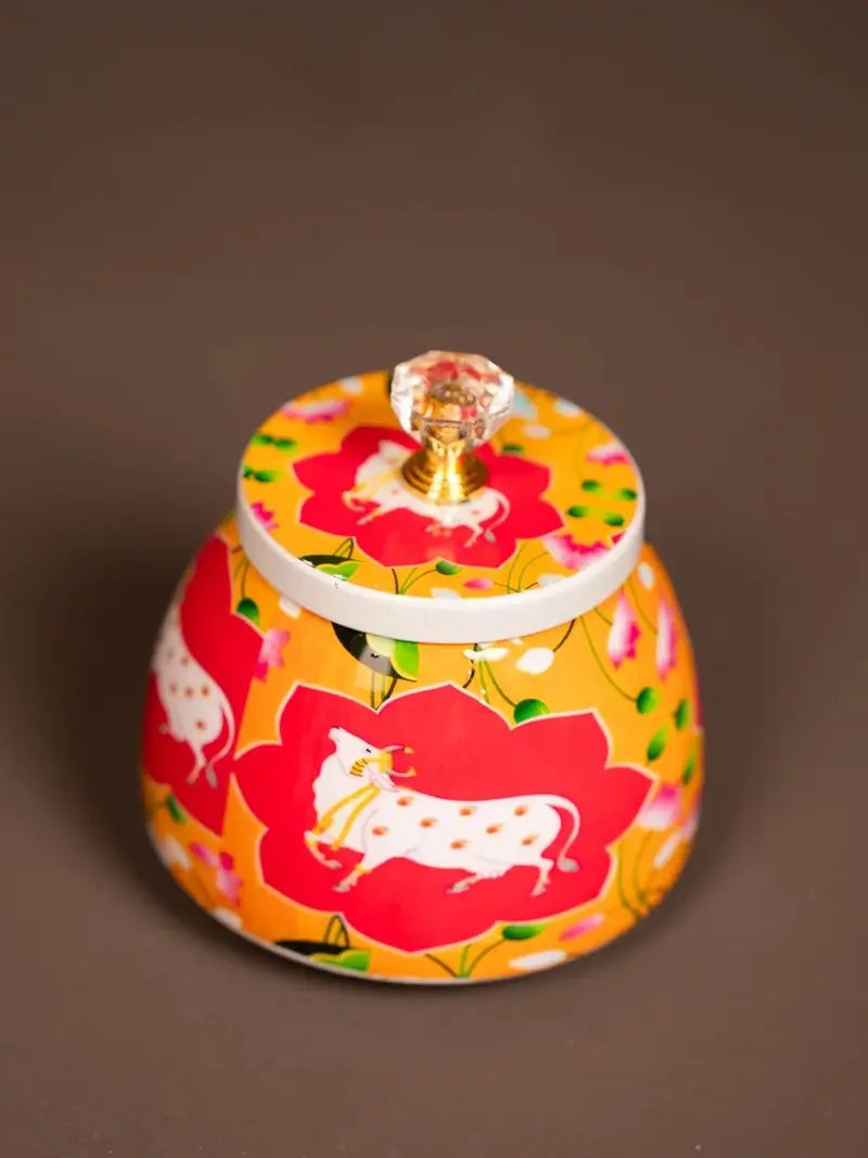Hand Made Creative Metal jar in Junagadh
