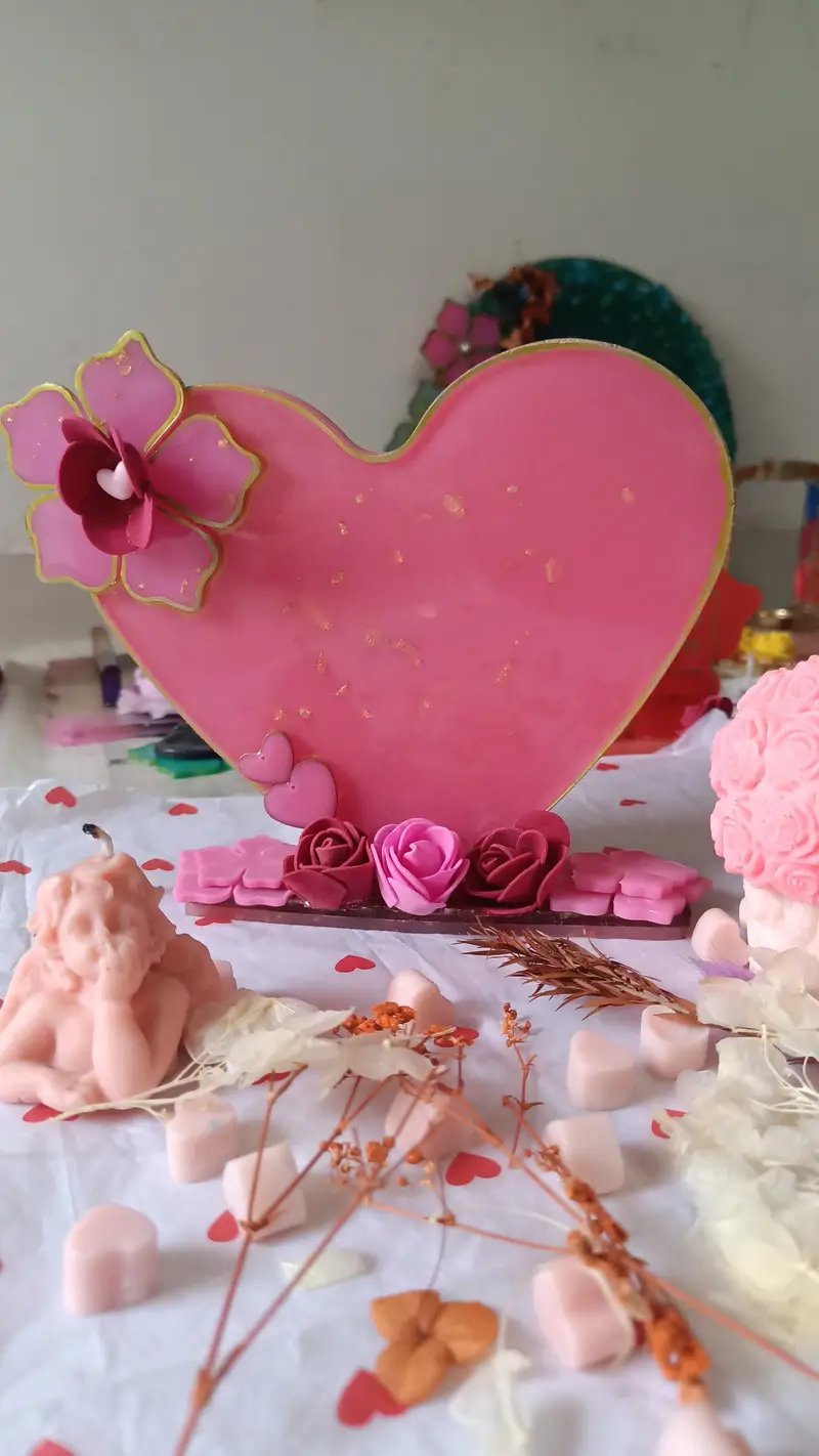 Resin handmade velantine's special in Ahmedabad