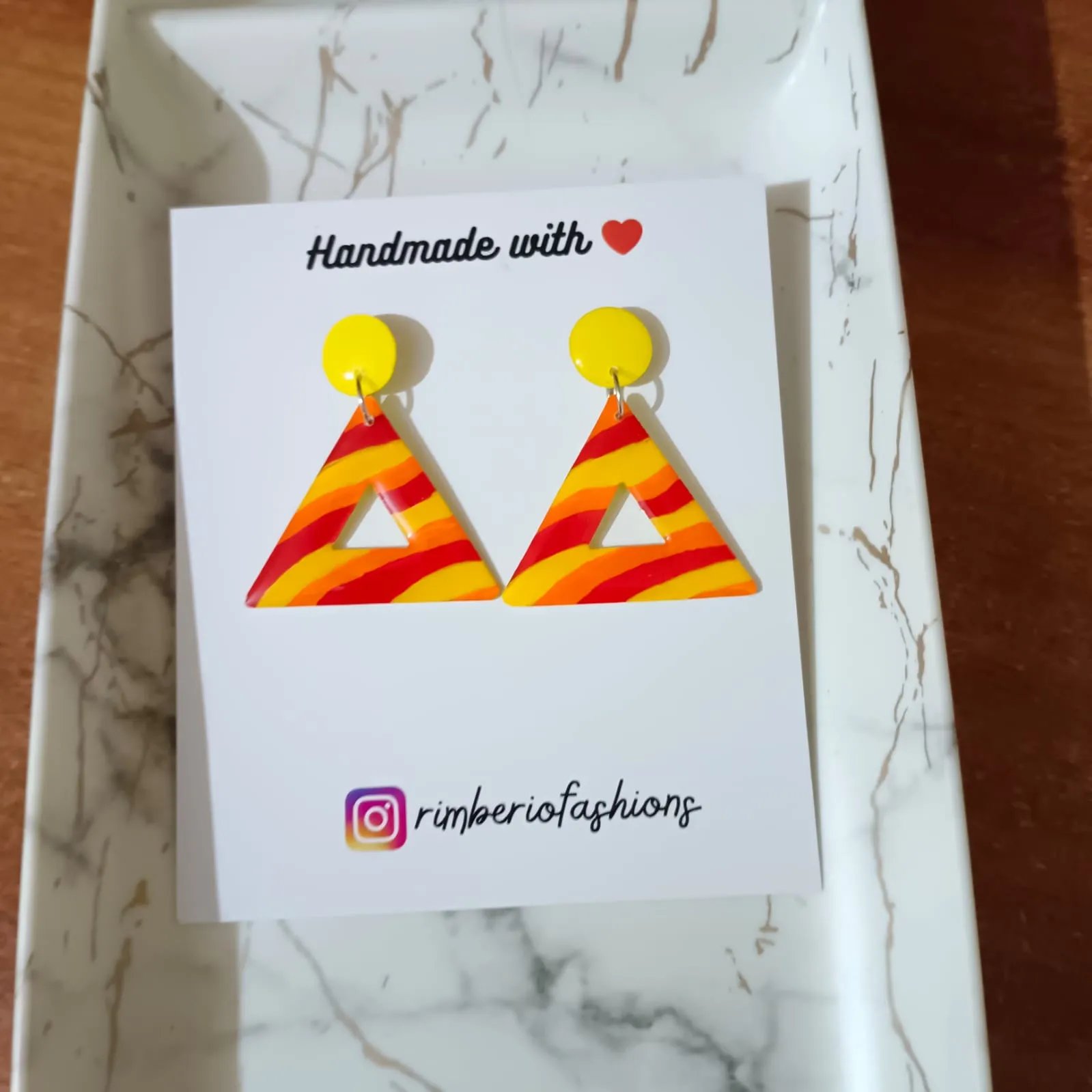 Resin Triangle Earrings in Mumbai
