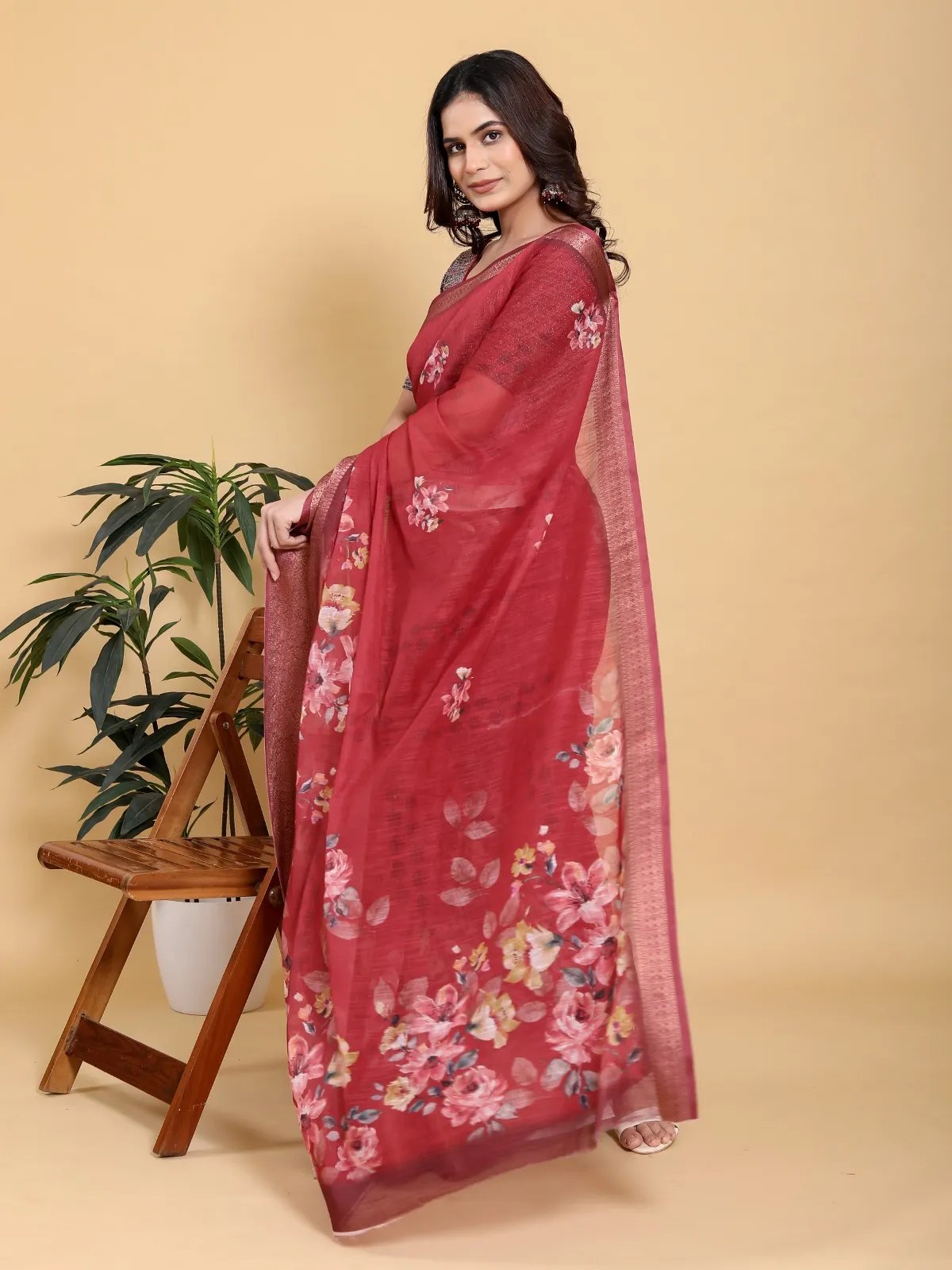 Reach floral digital print saree in Kolkata