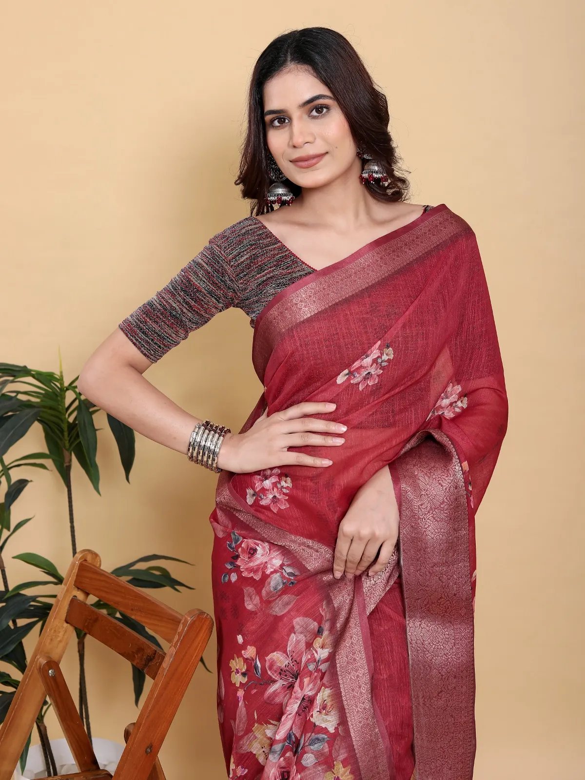 Maroon Floral Print Saree with Metallic Zari Woven Border in Kolkata