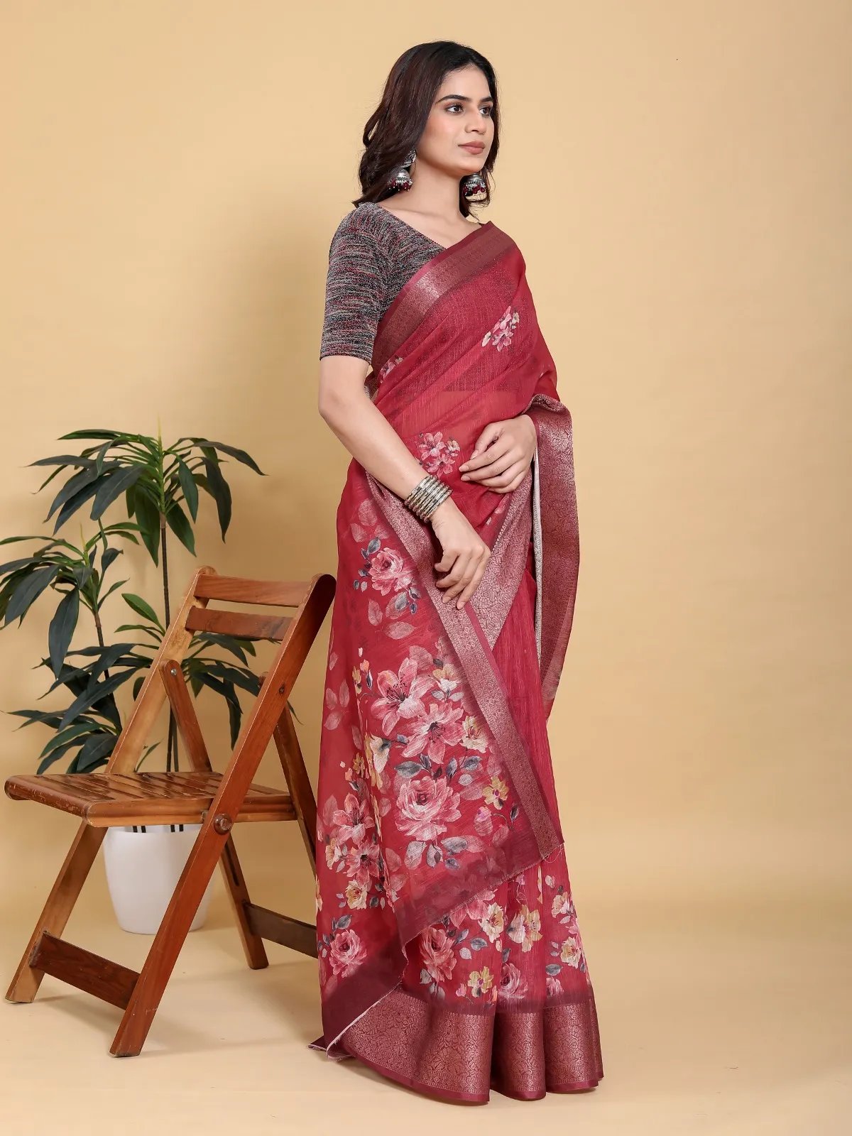 Reach floral digital print saree in Kolkata