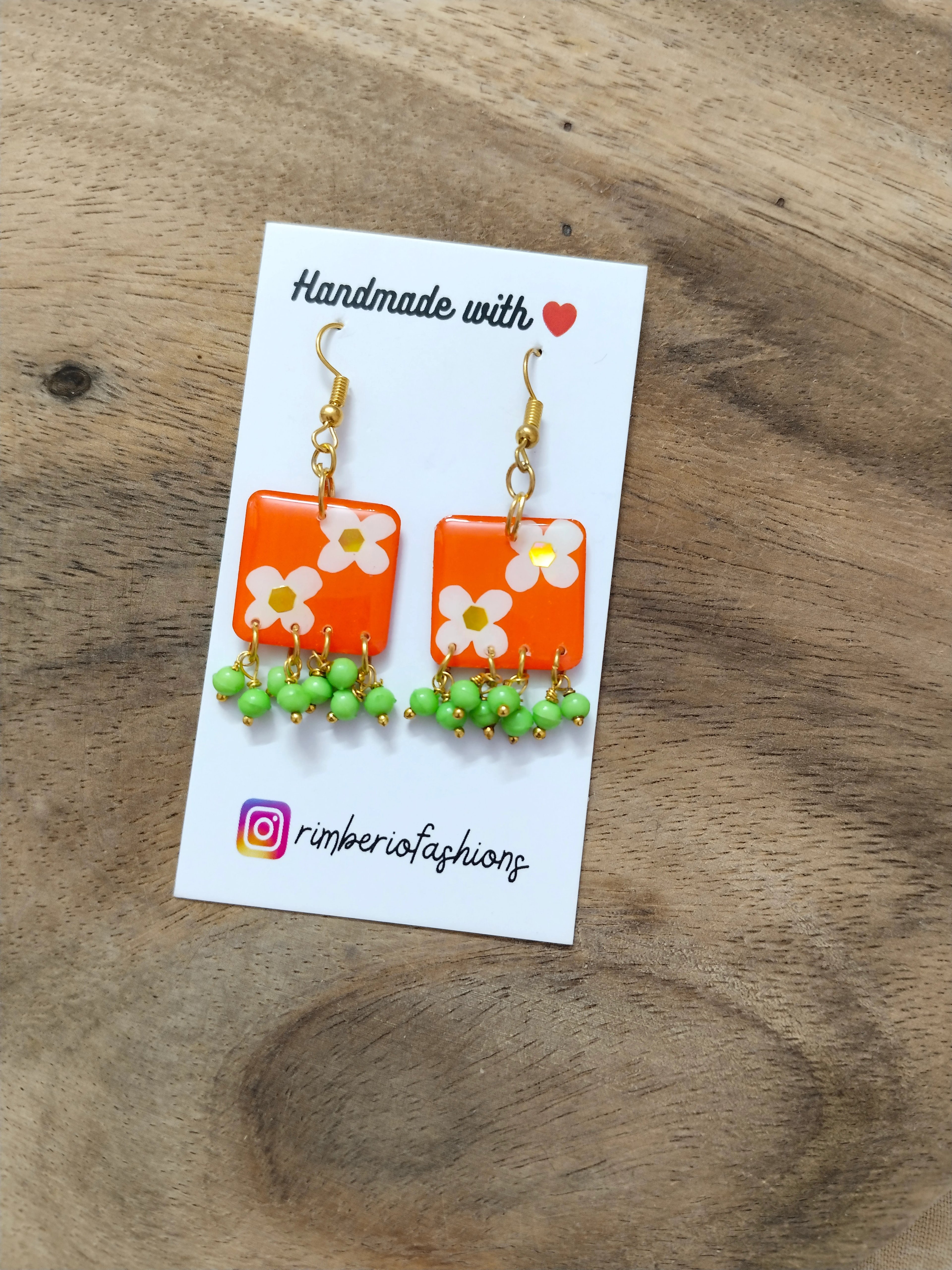 Handmade Resin Floral Earrings in Mumbai